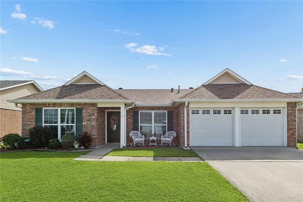 Photo 1 of Single family home for sale at 17 Oakley Dr, Destrehan, LA 70047 | MLS# 2567422 | Listing updated on 2026-09-12