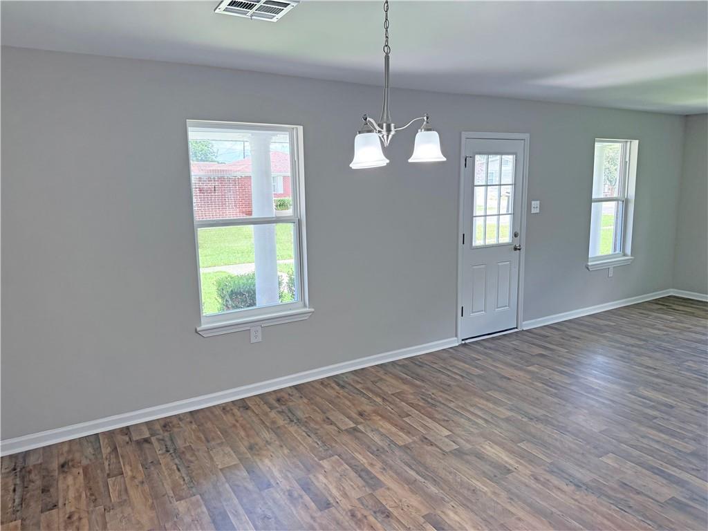 Photo 3 of Single family home for sale at 805 Garden Rd, Marrero, LA 70072 | MLS# 2568461 | Listing updated on 2026-09-18