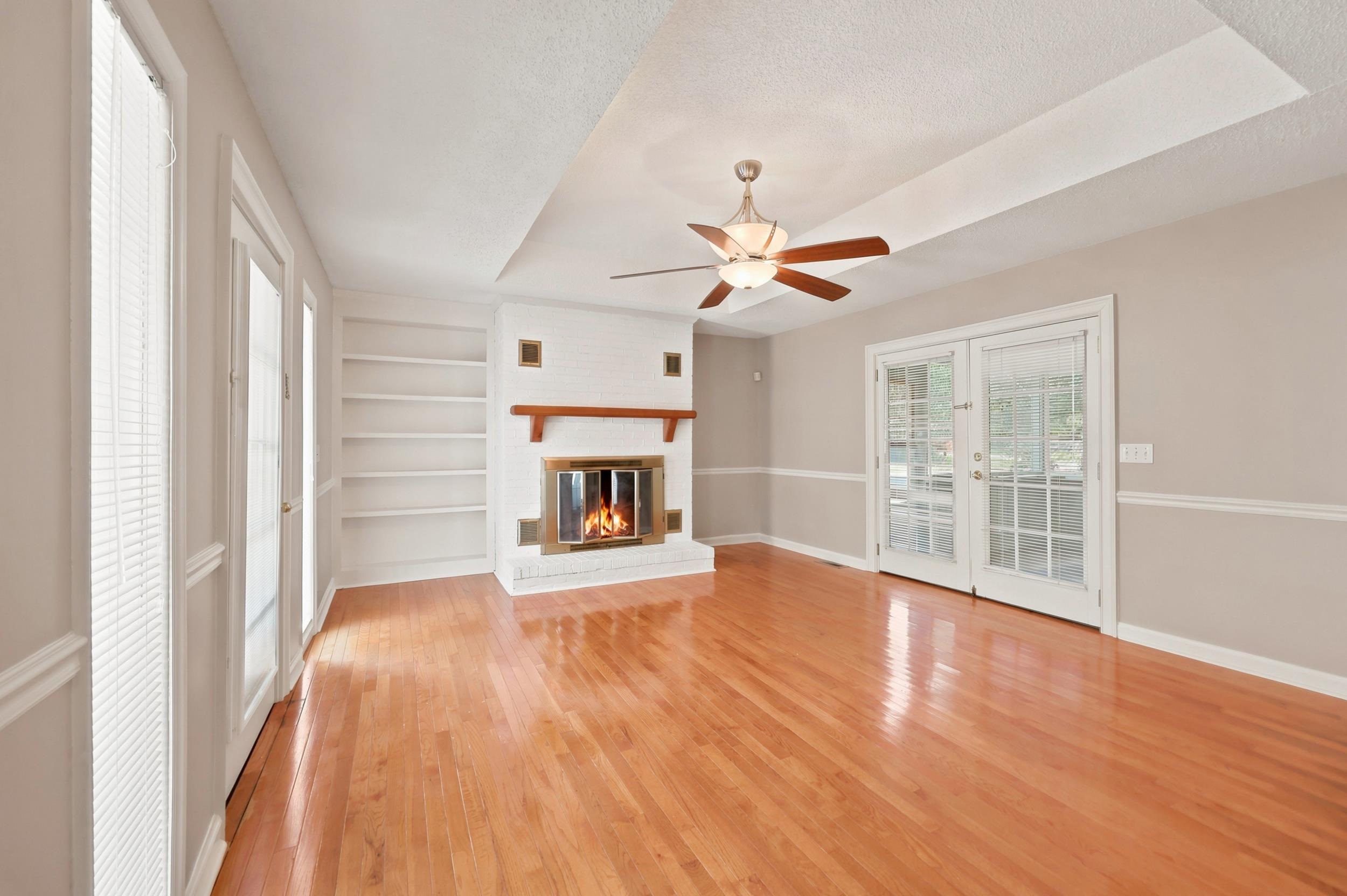 524 Maple Dr. 