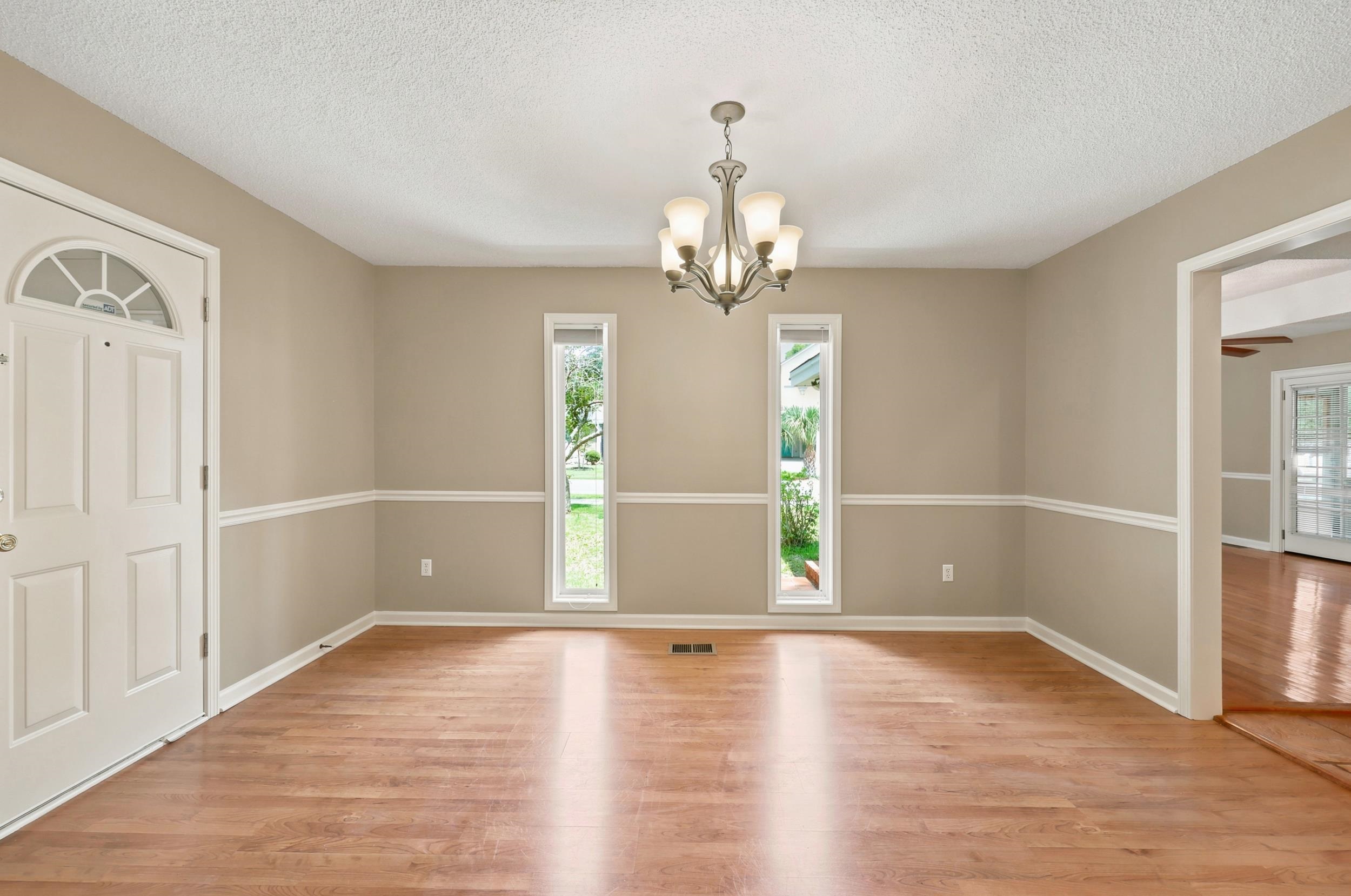 524 Maple Dr. 