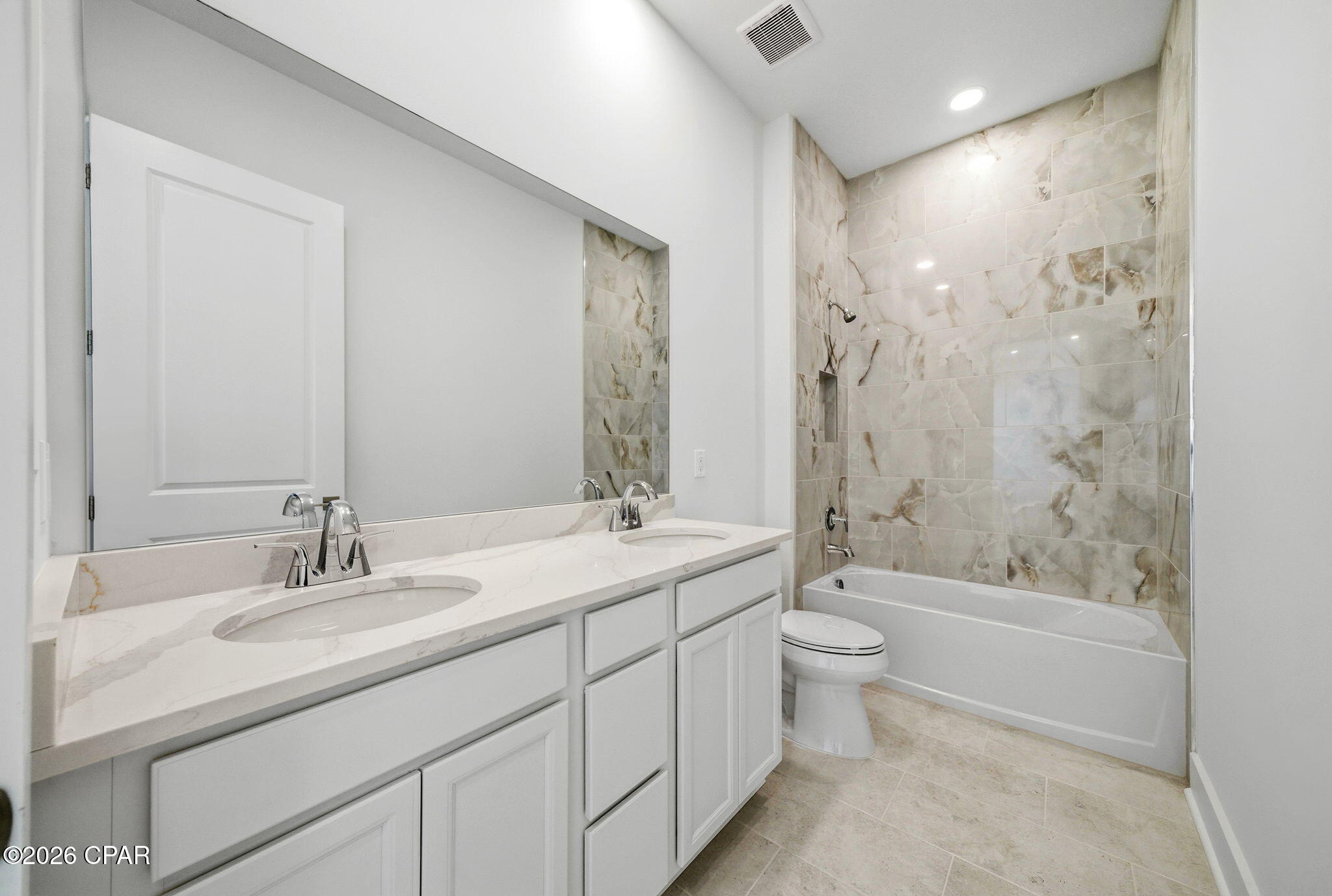 312 Ember Lane Lot 302, Panama City Beach, FL 32413 thumbnail, photo 17 of 43