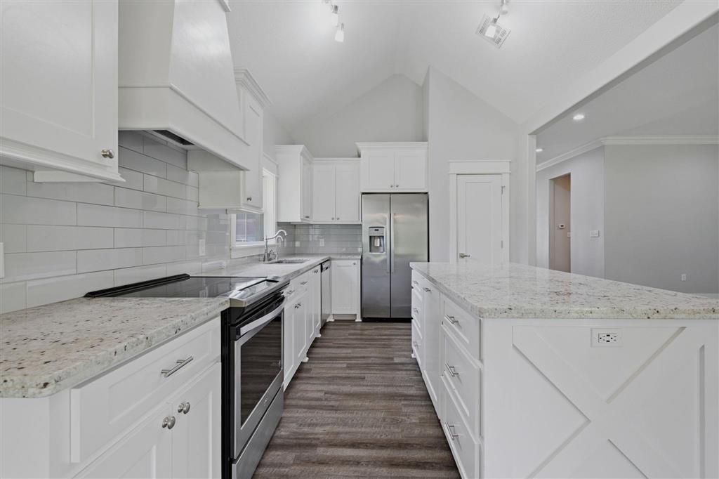 132 Ridgeway Drive — photo 4