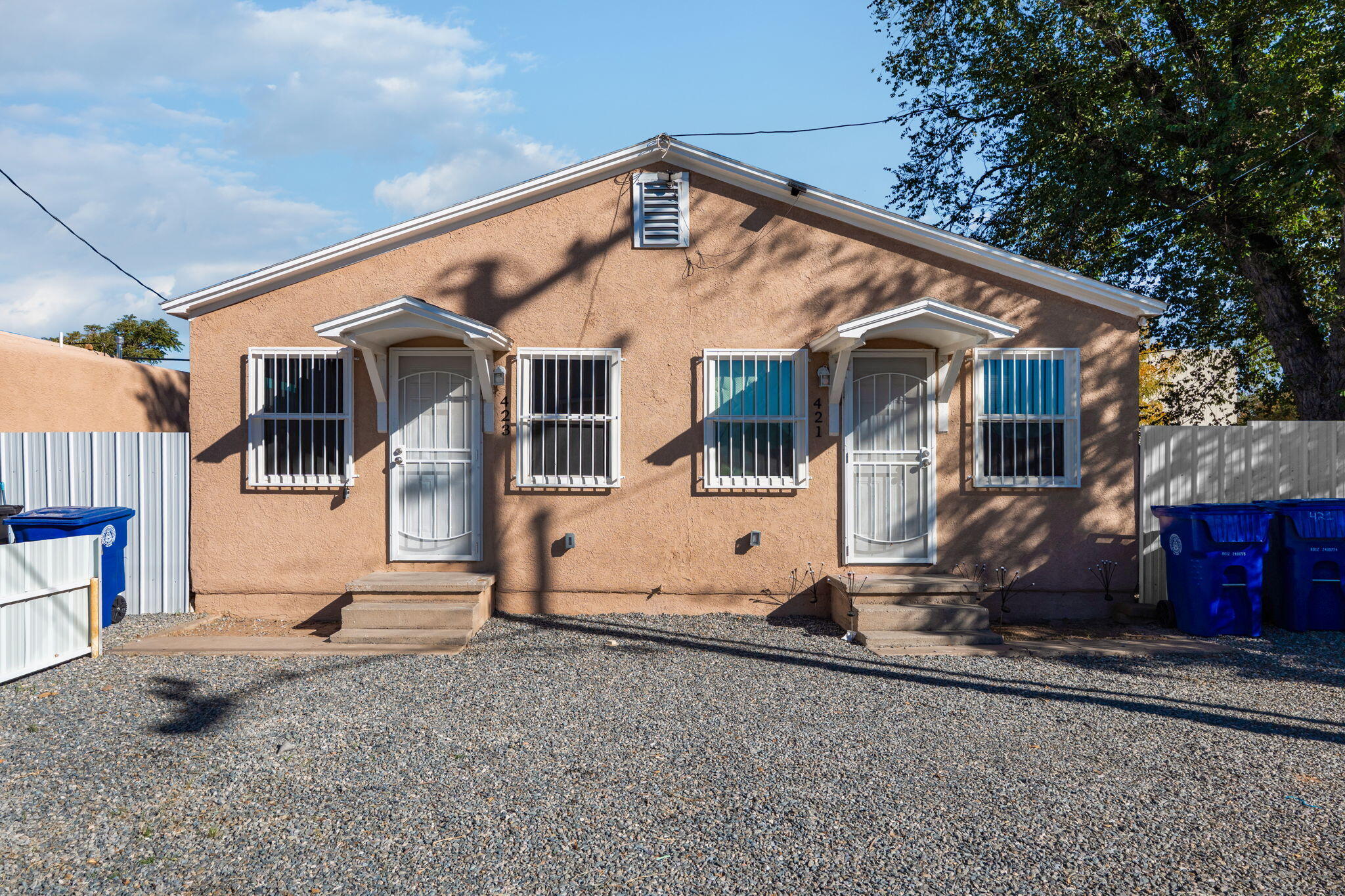 Photo 1 of Sale Pending at 425 Fitzgerald Rd Nw, Albuquerque, NM 87107 | MLS# 1107630 | Listing updated on 2026-10-07