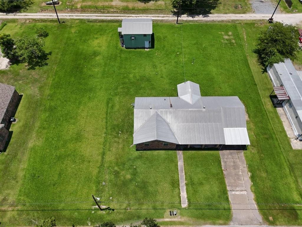 1526 Industrial Street — photo 2