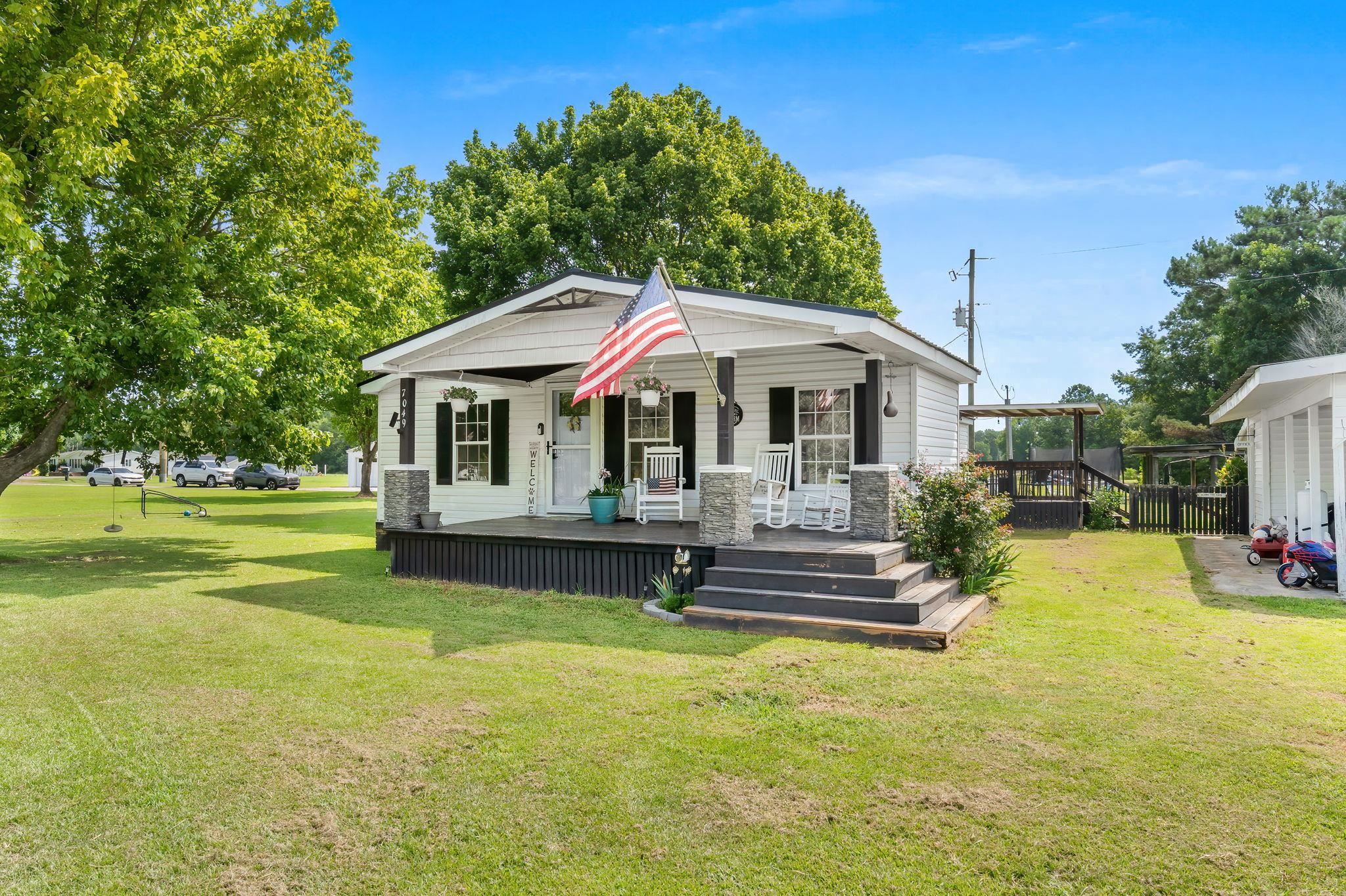 Manufactured home for sale at 7049 Firehouse Rd, Conway, SC 29527 | MLS# 2618287