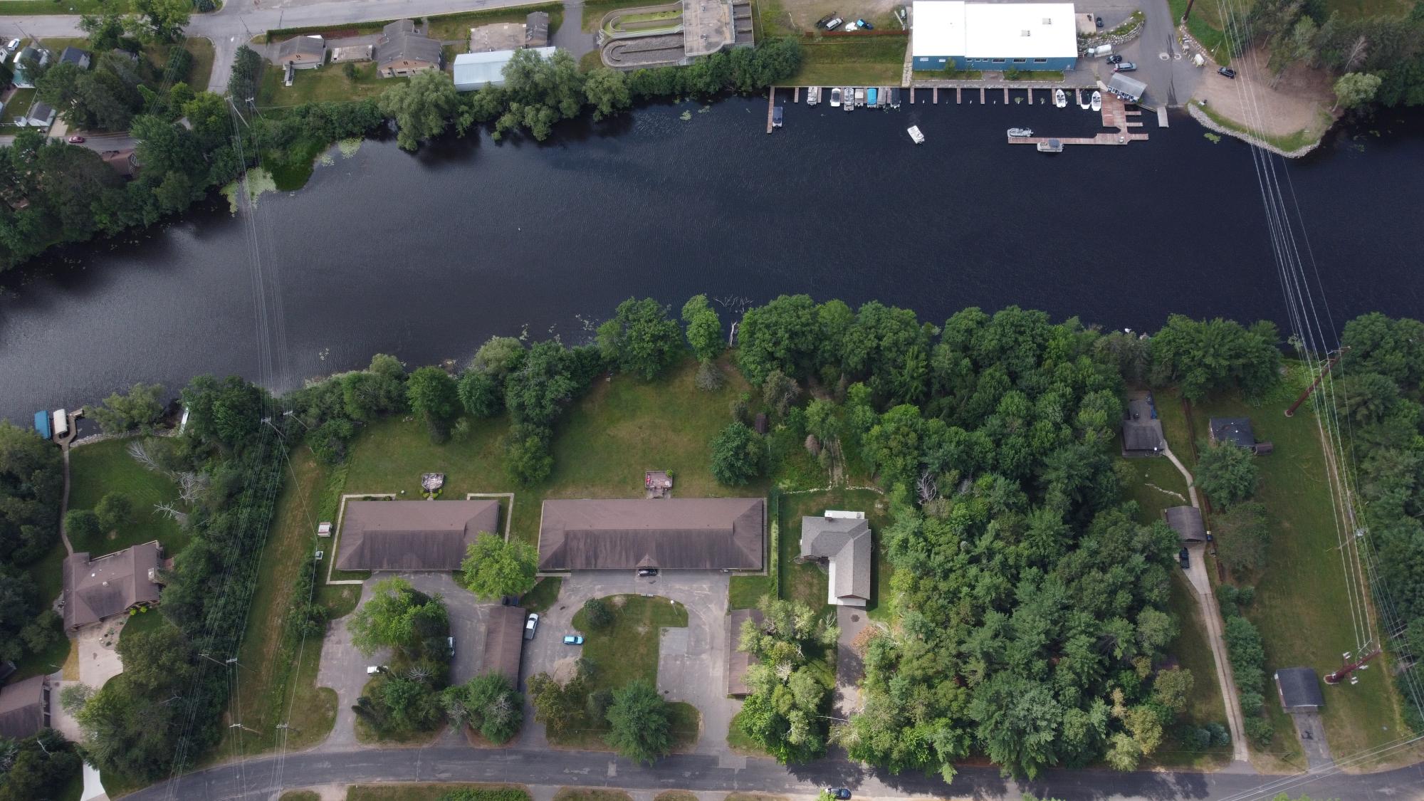 River Property Property 406 Sherburn St Photo 6