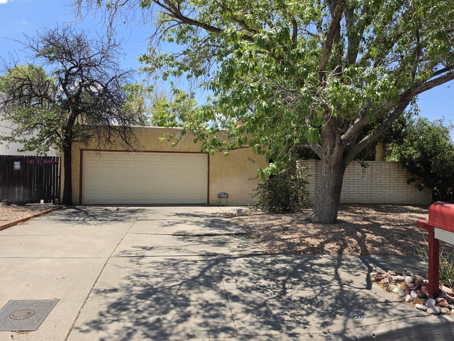 Photo 2 of Single family home for sale at 8800 Natalie Ave Ne, Albuquerque, NM 87111 | MLS# 1107727 | Listing updated on 2026-09-17