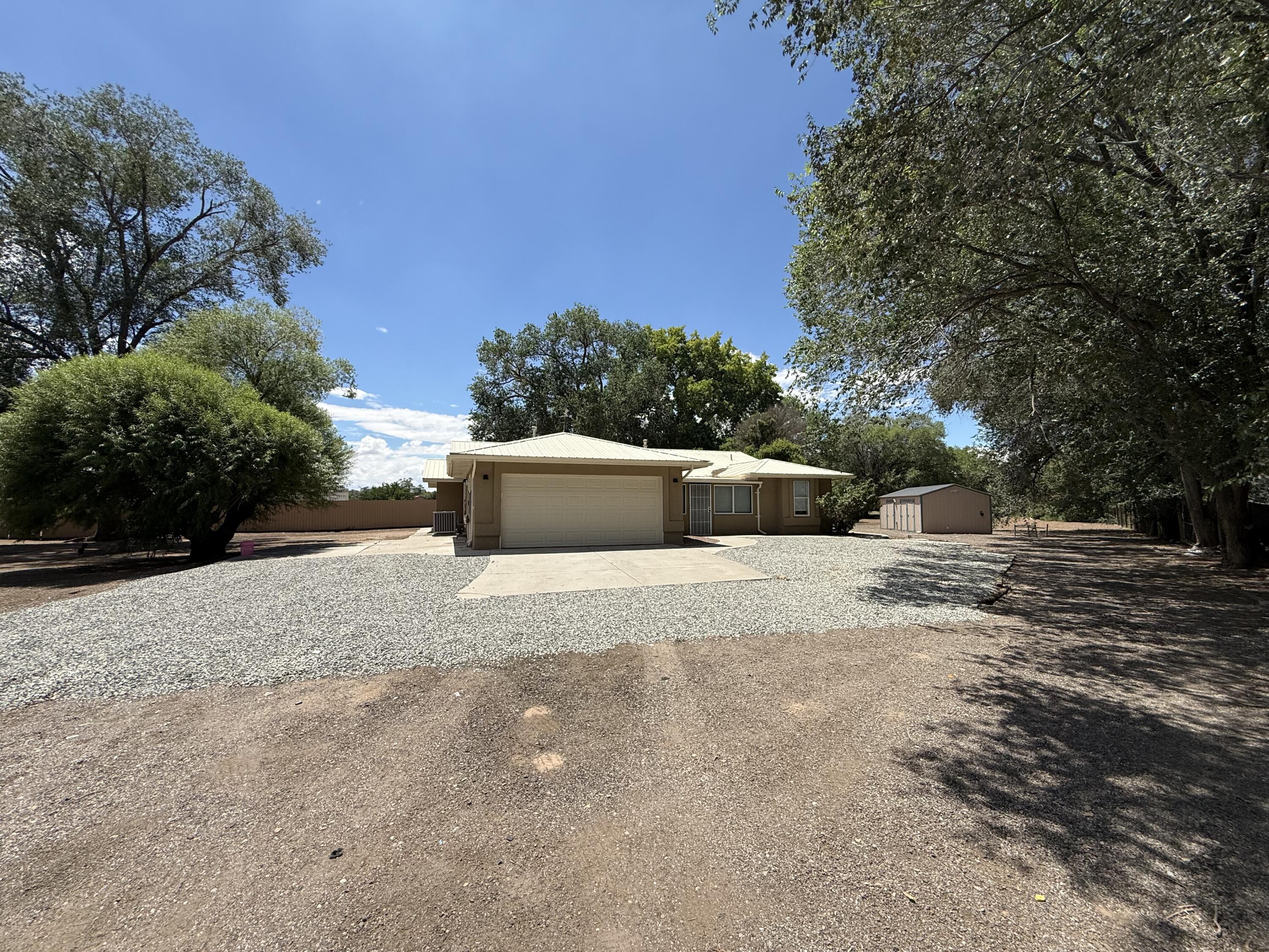 2nd image of 14 Burch Ln, Los Lunas, NM 87031 | MLS# 1107764