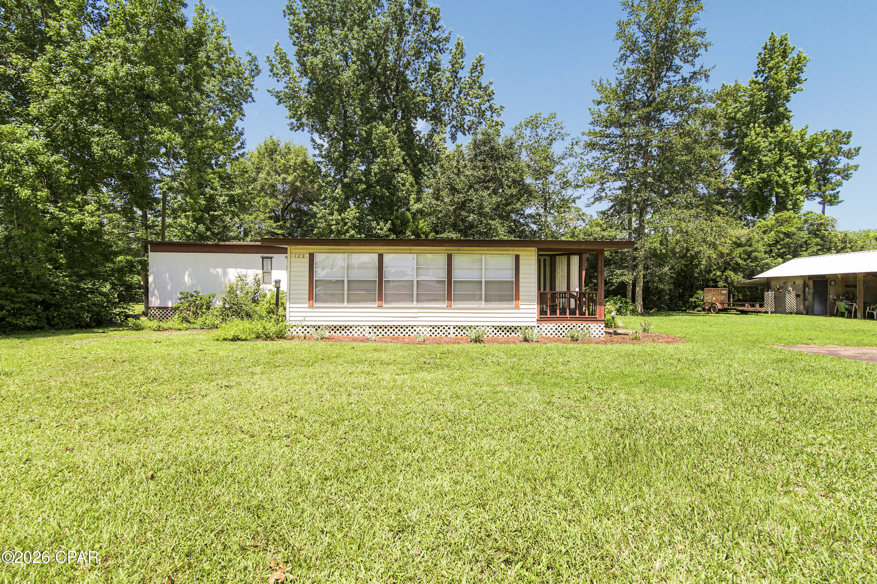 129 Patrick Street, Wewahitchka, FL 32465
