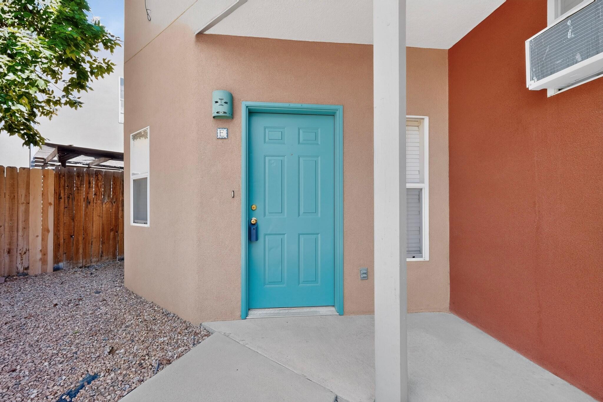 3rd image of 615 Menaul Blvd Nw #UNIT E, Albuquerque, NM 87107 | MLS# 1107694