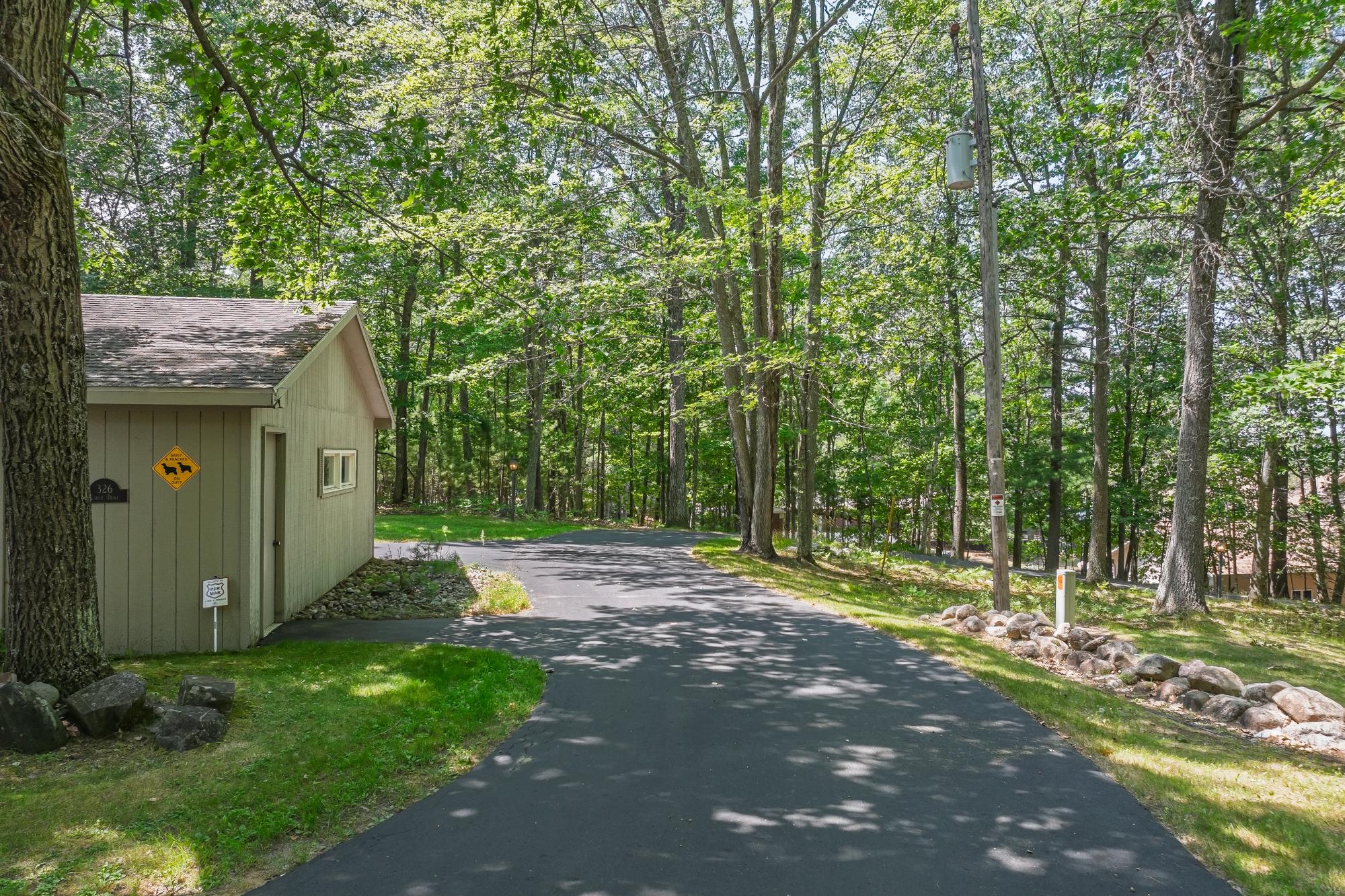 Undocumented Lake Property 326 Capich Dr Photo 44