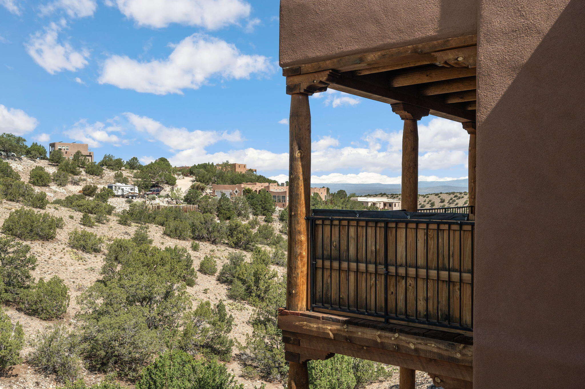 Photo 4 of Sale Pending at 7 Sunrise Dr, Placitas, NM 87043 | MLS# 1107830 | Listing updated on 2026-09-11