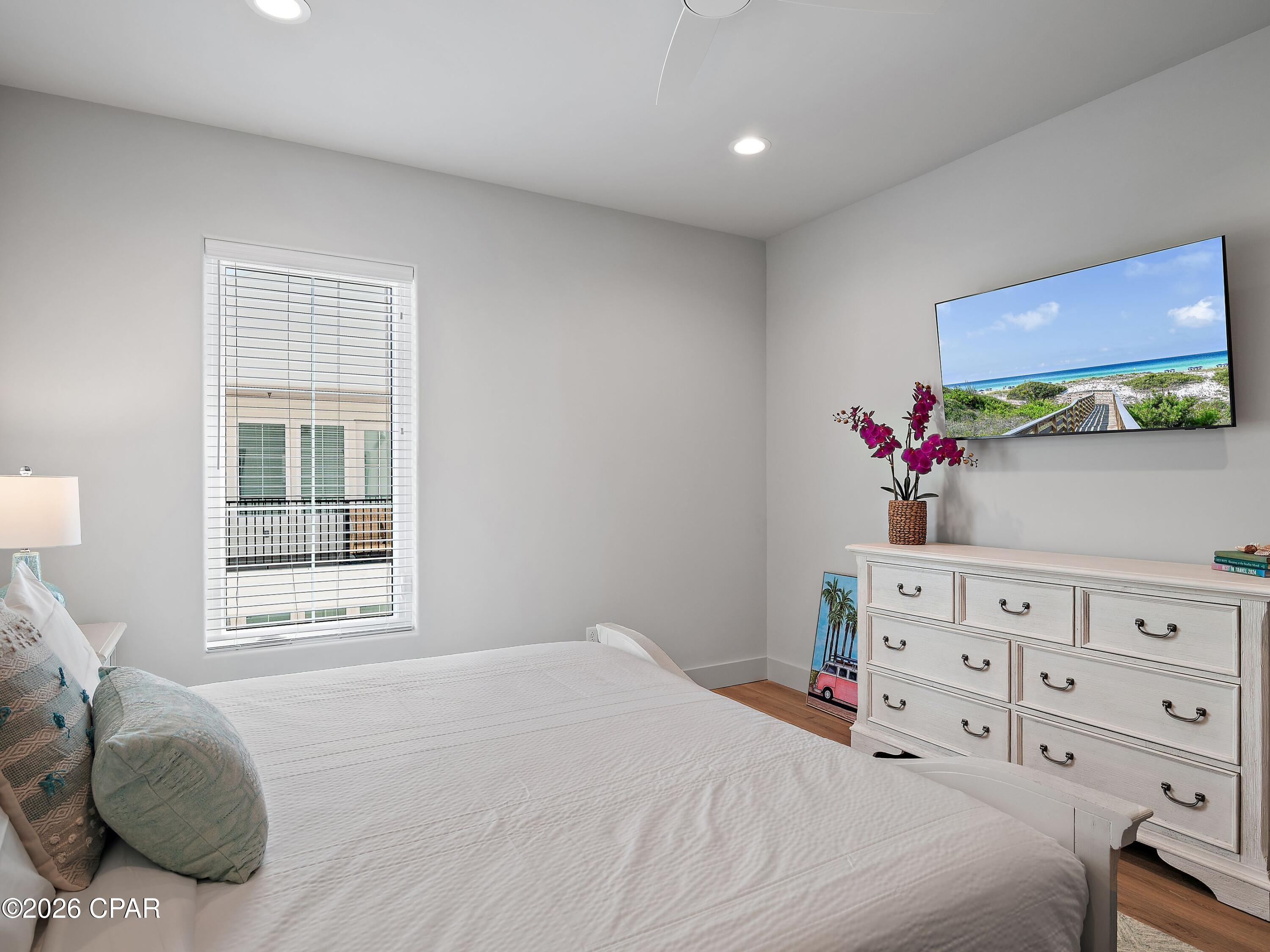 101 Deluna Place B, Panama City Beach, FL 32413 thumbnail, photo 22 of 32