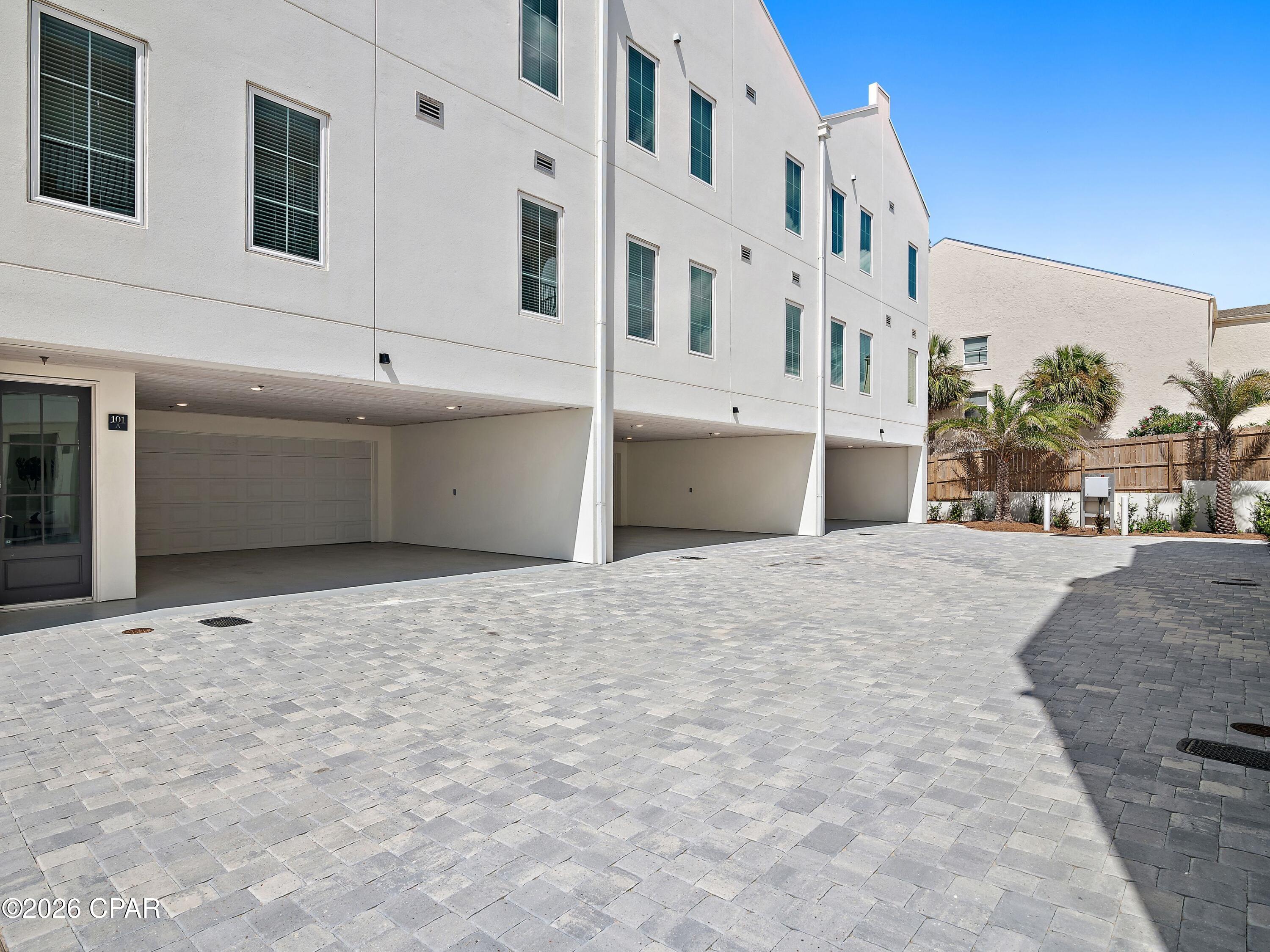101 Deluna Place B, Panama City Beach, FL 32413 thumbnail, photo 30 of 32