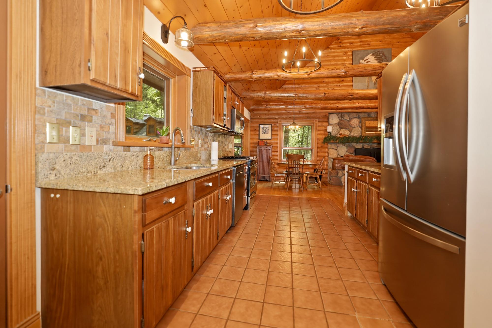 Crawling Stone Lake Property 1645 Indian Waters Ln Photo 10