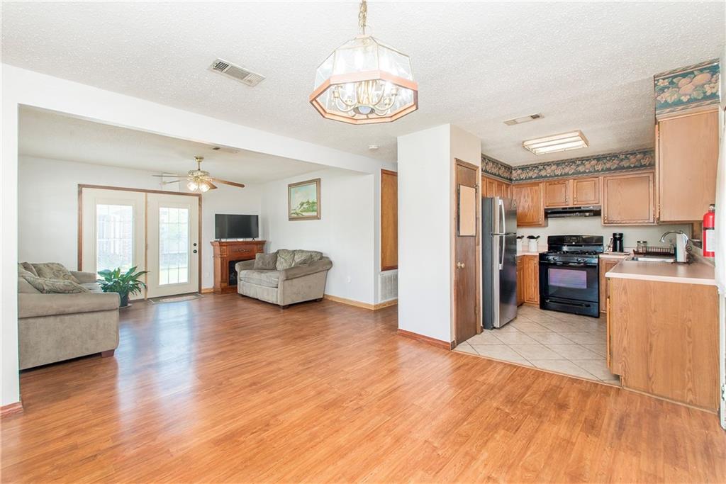 2nd image of 231 Douglas Dr, River Ridge, LA 70123 | MLS# 2569332
