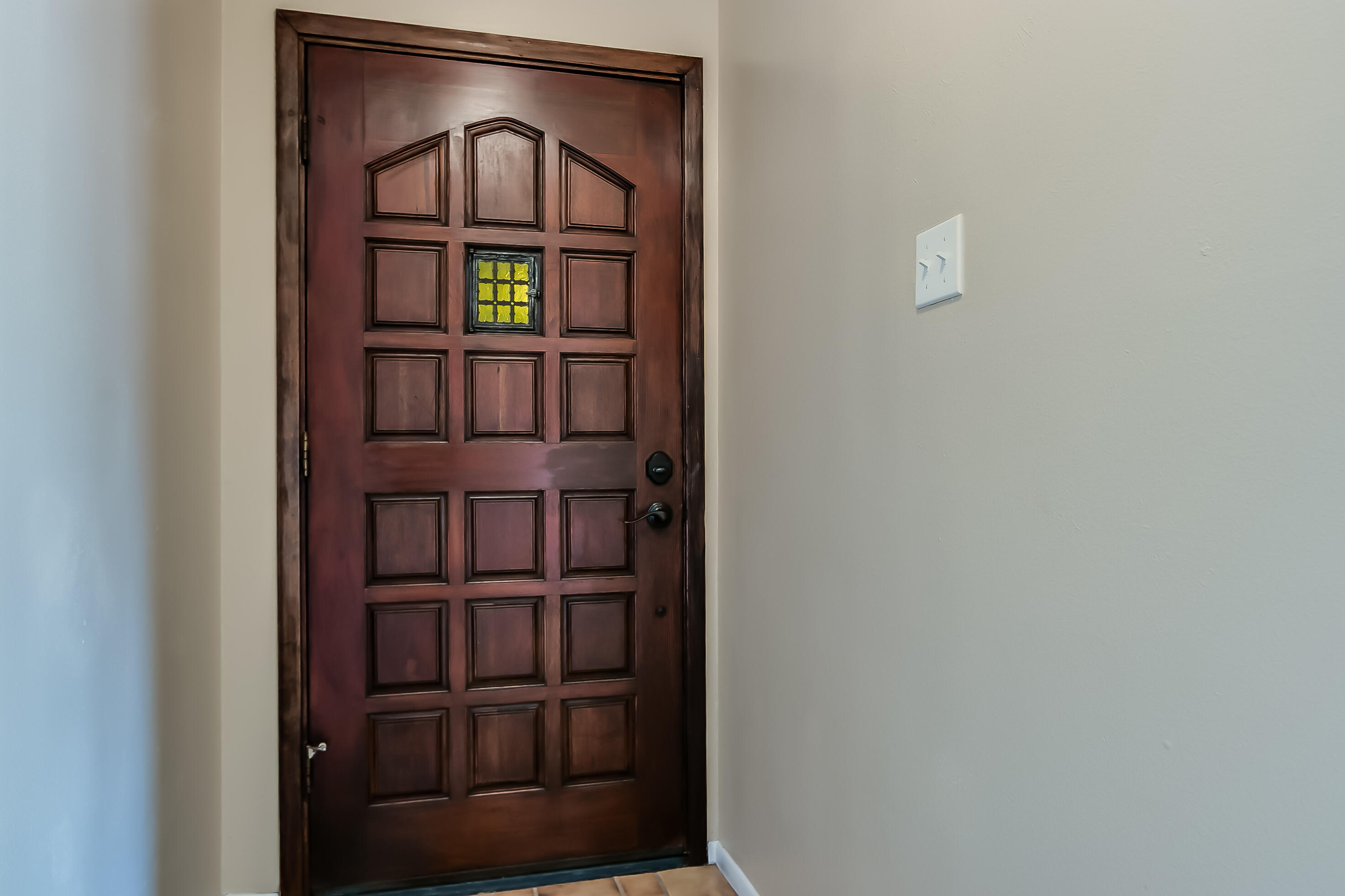 Photo 2 of Sale Pending at 657 Grace St Ne, Albuquerque, NM 87123 | MLS# 1107890 | Listing updated on 2026-09-15