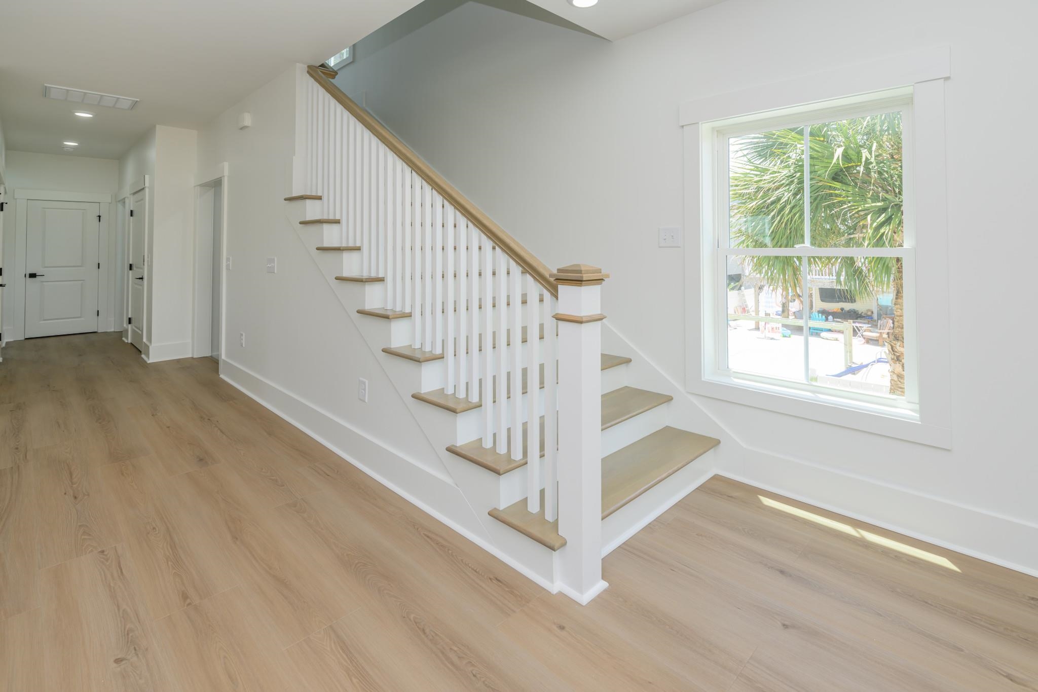613 South Dogwood 