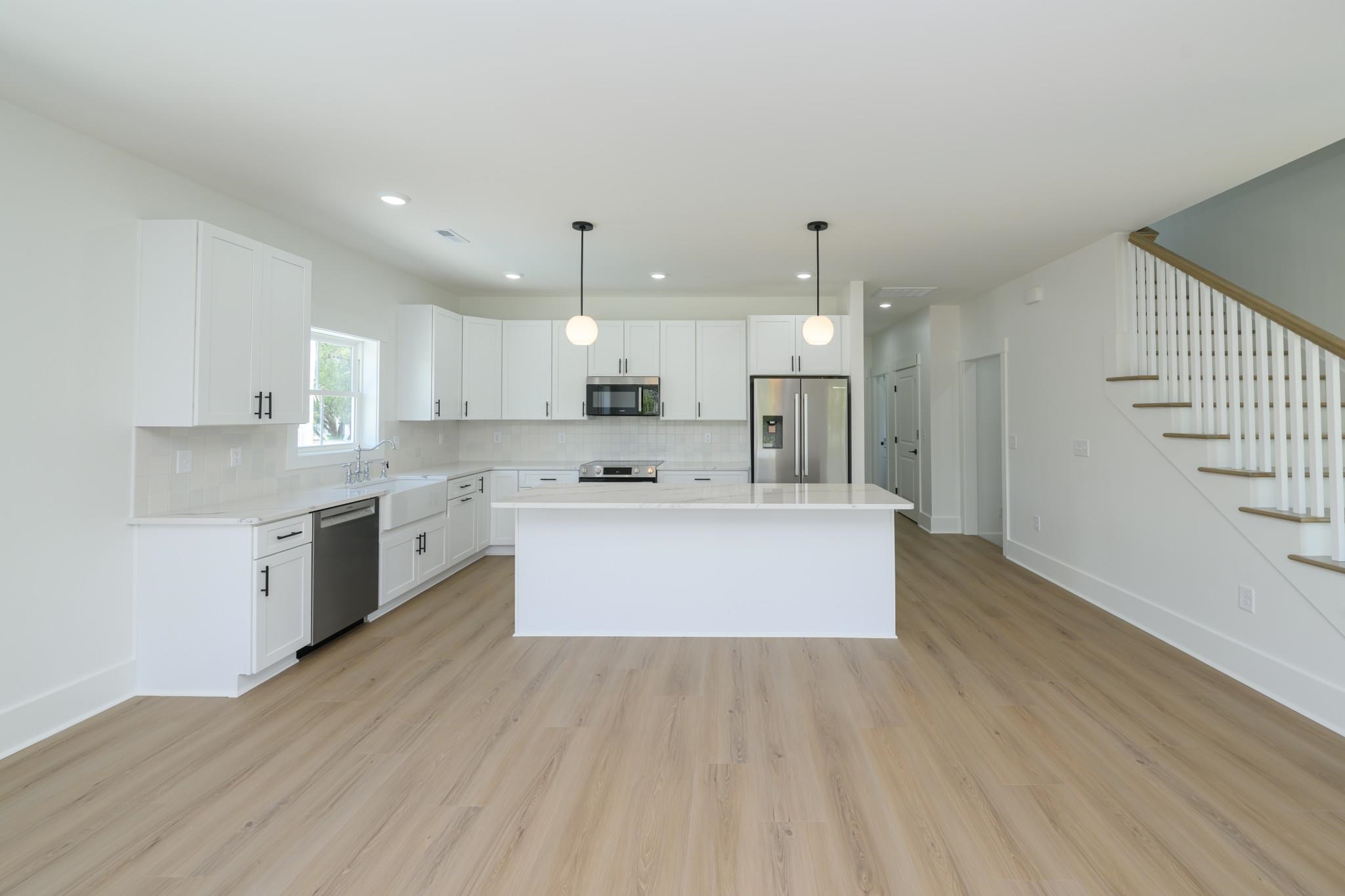 613 South Dogwood 