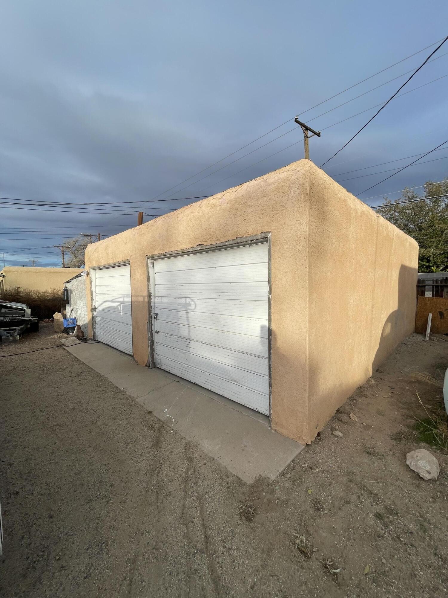 image of 610 San Pedro Dr Se, Albuquerque, NM 87108 | MLS# 1107948
