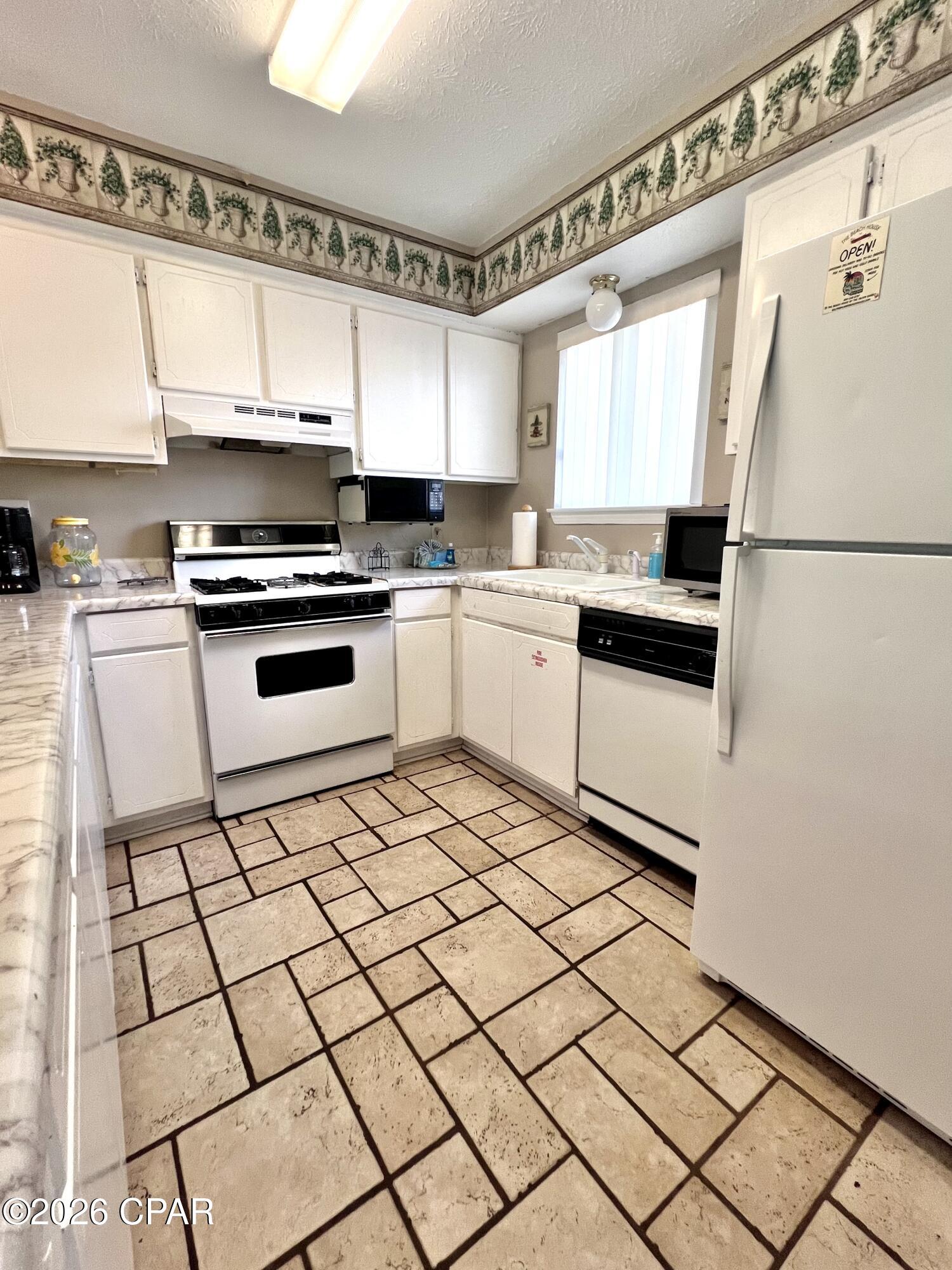 130 Linda Marie Lane, Panama City Beach, FL 32407 thumbnail, photo 11 of 52