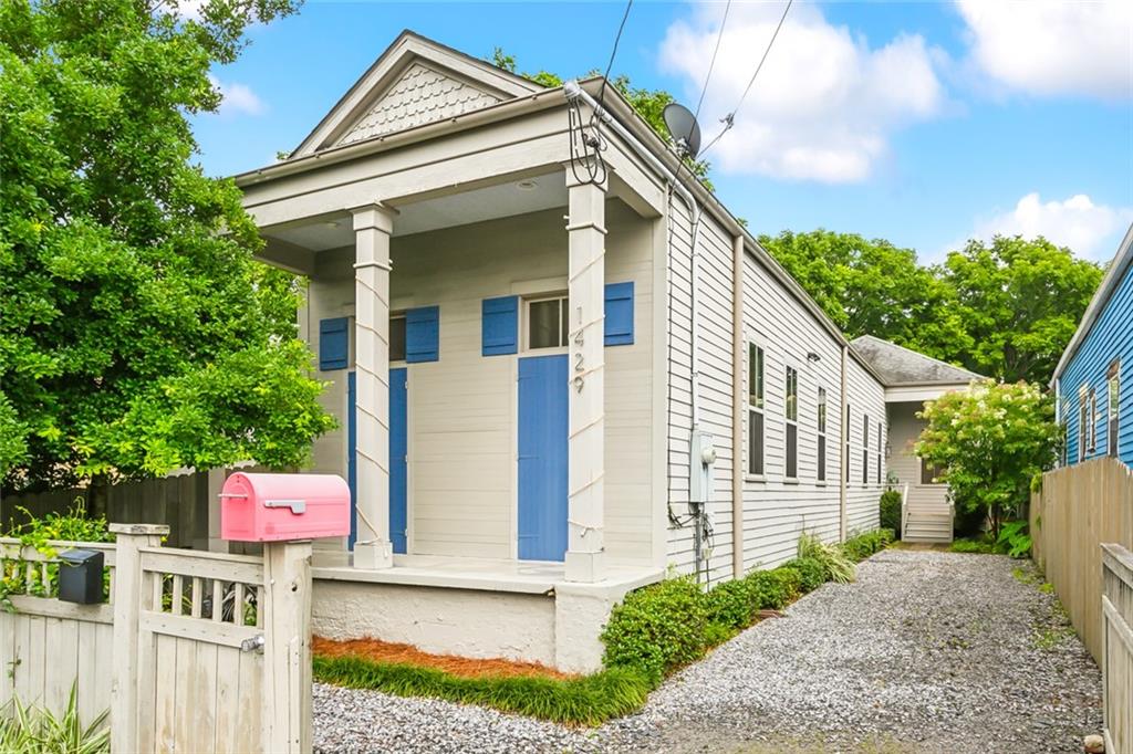 Photo 2 of Single family home for sale at 1429 Joliet St, New Orleans, LA 70118 | MLS# 2569334 | Listing updated on 2026-09-16