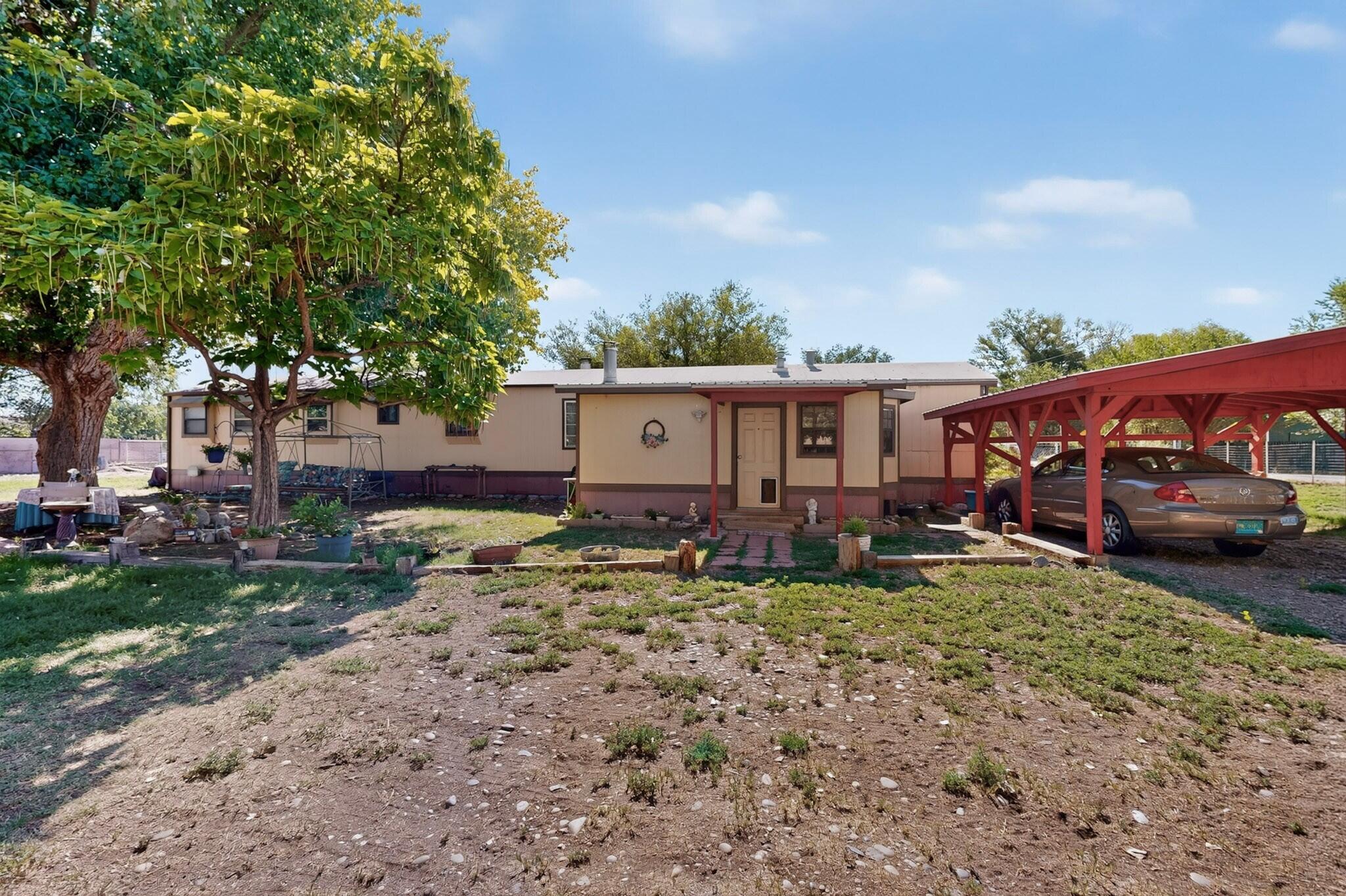 2nd image of 29 Entrada Aragon Rd, Los Lunas, NM 87031 | MLS# 1108035