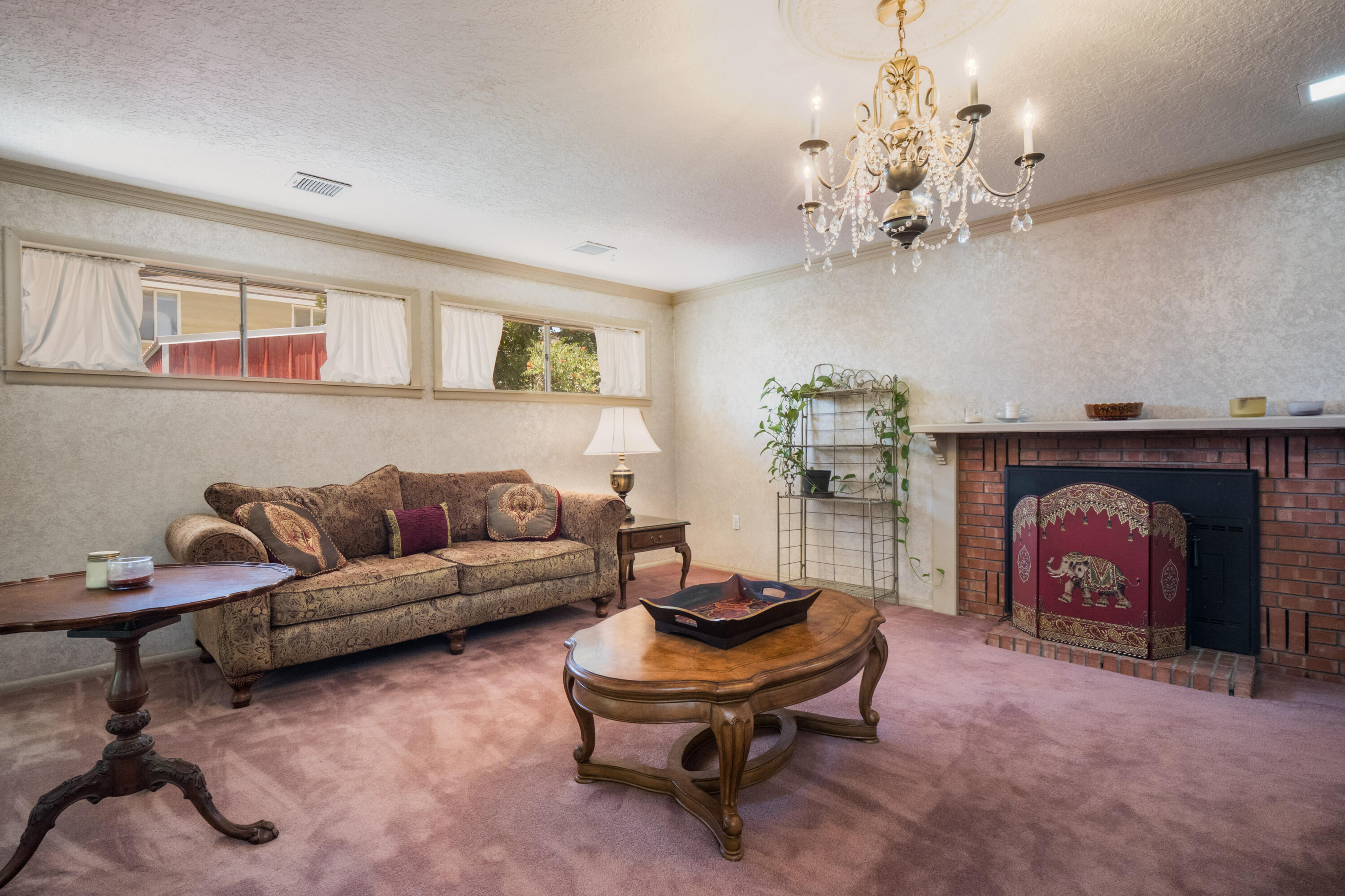411 Schmidt Place SW 