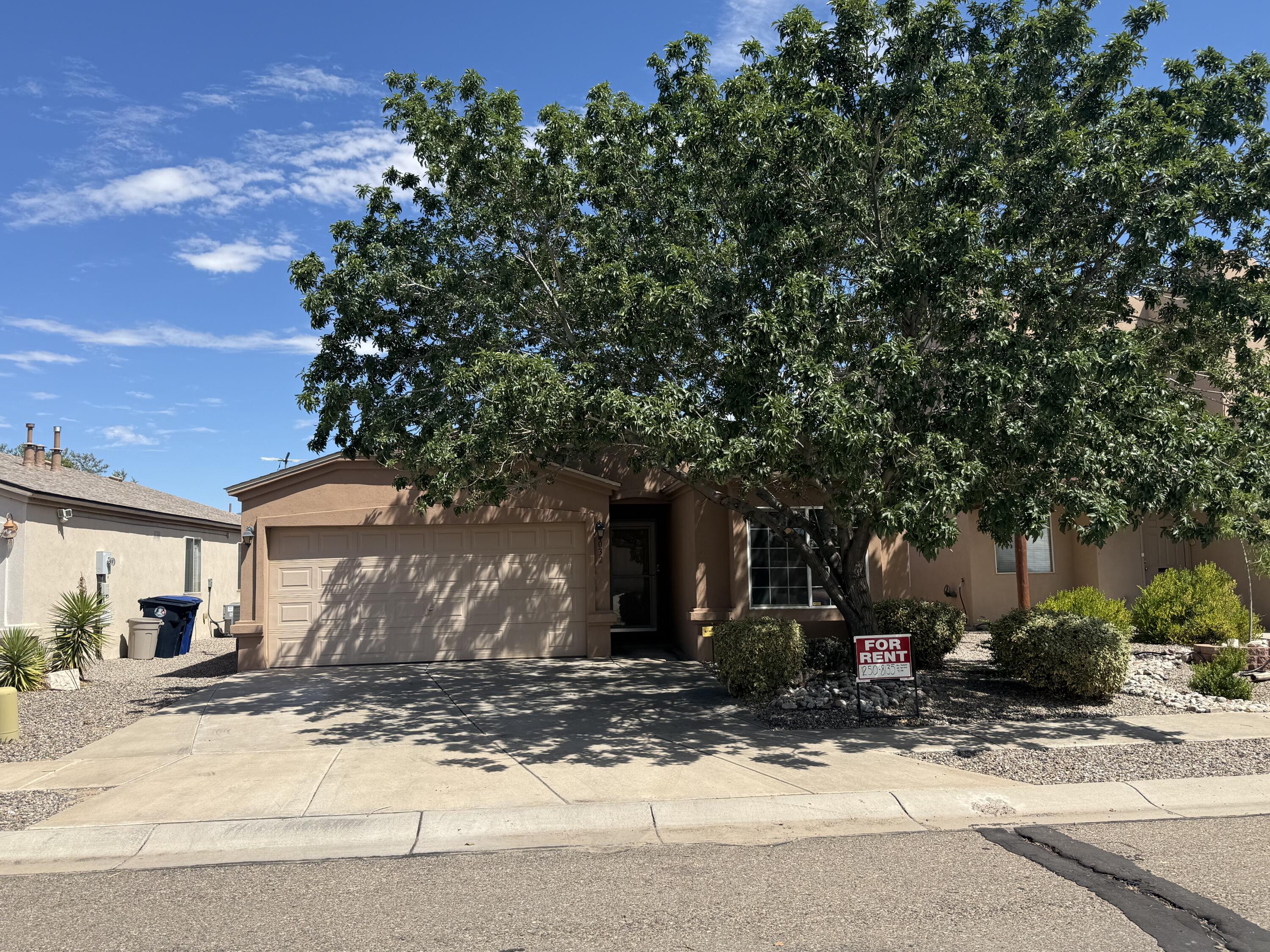 8032 Bluffs Edge Place NW, Albuquerque