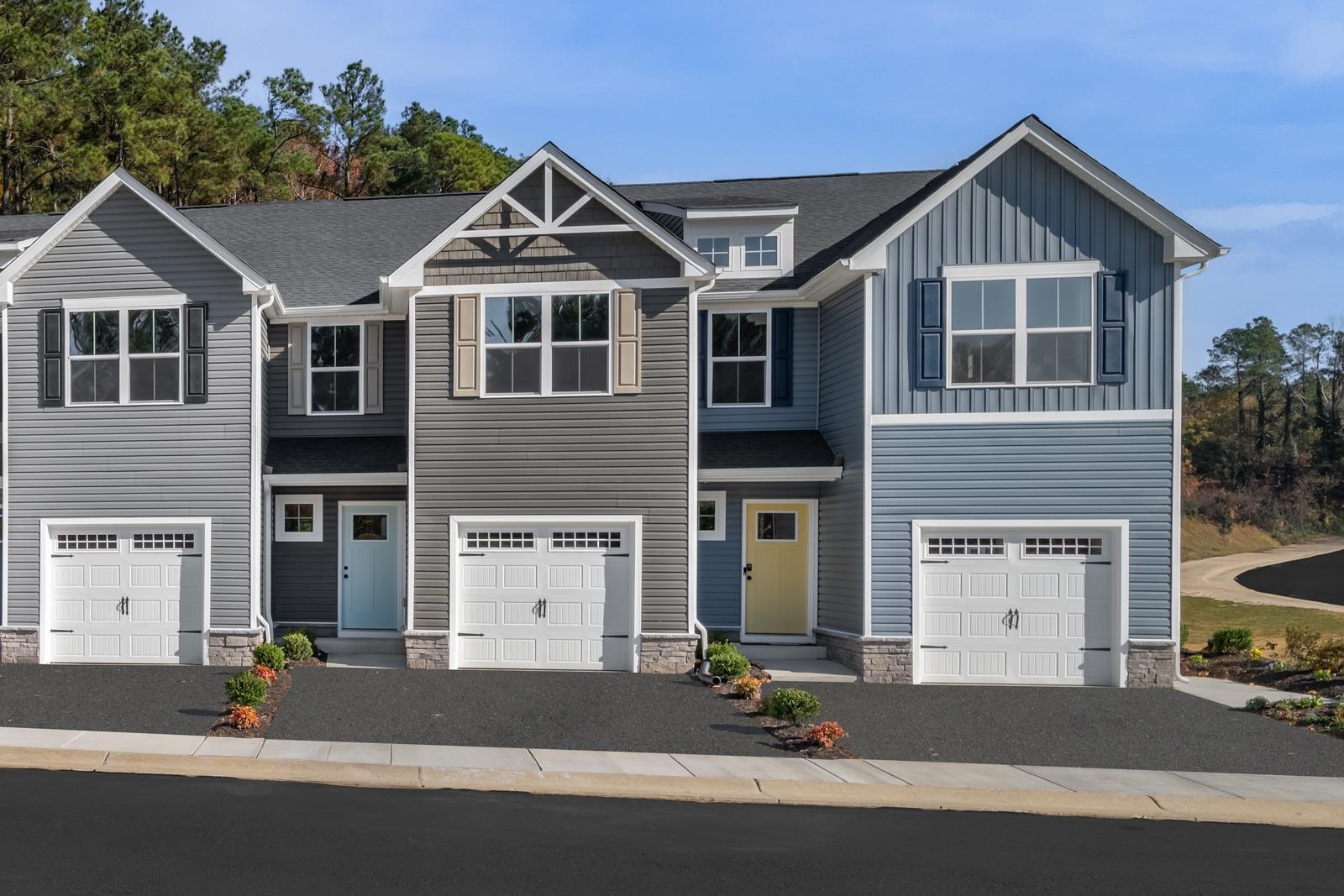 104F SCOTCH PINE WAY, Staunton, VA 24401