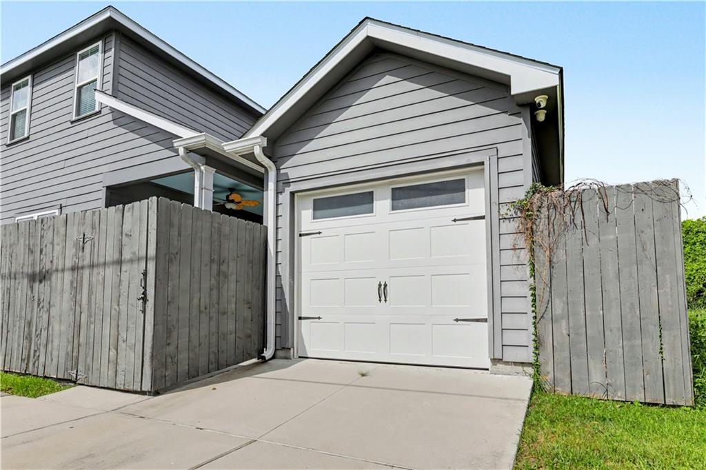 Photo 2 of Single family home for sale at 936 6th Street, Gretna, LA 70053 | MLS# 2569629 | Listing updated on 2026-09-13