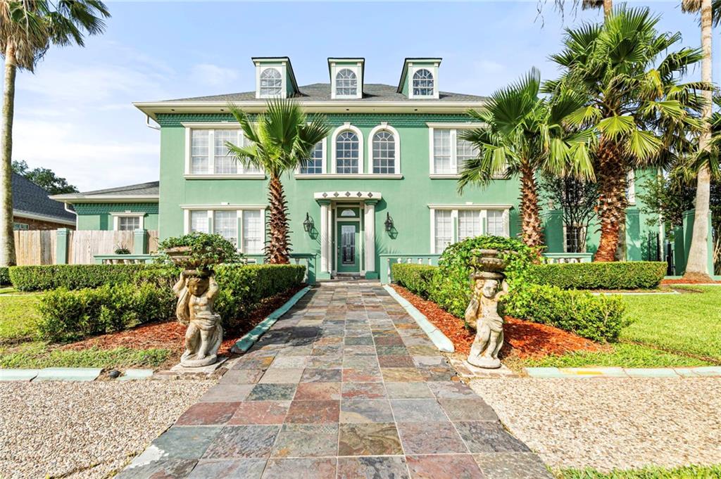 Photo 3 of Single family home for sale at 5960 Winchester Park Dr, New Orleans, LA 70128 | MLS# 2559749 | Listing updated on 2026-10-11