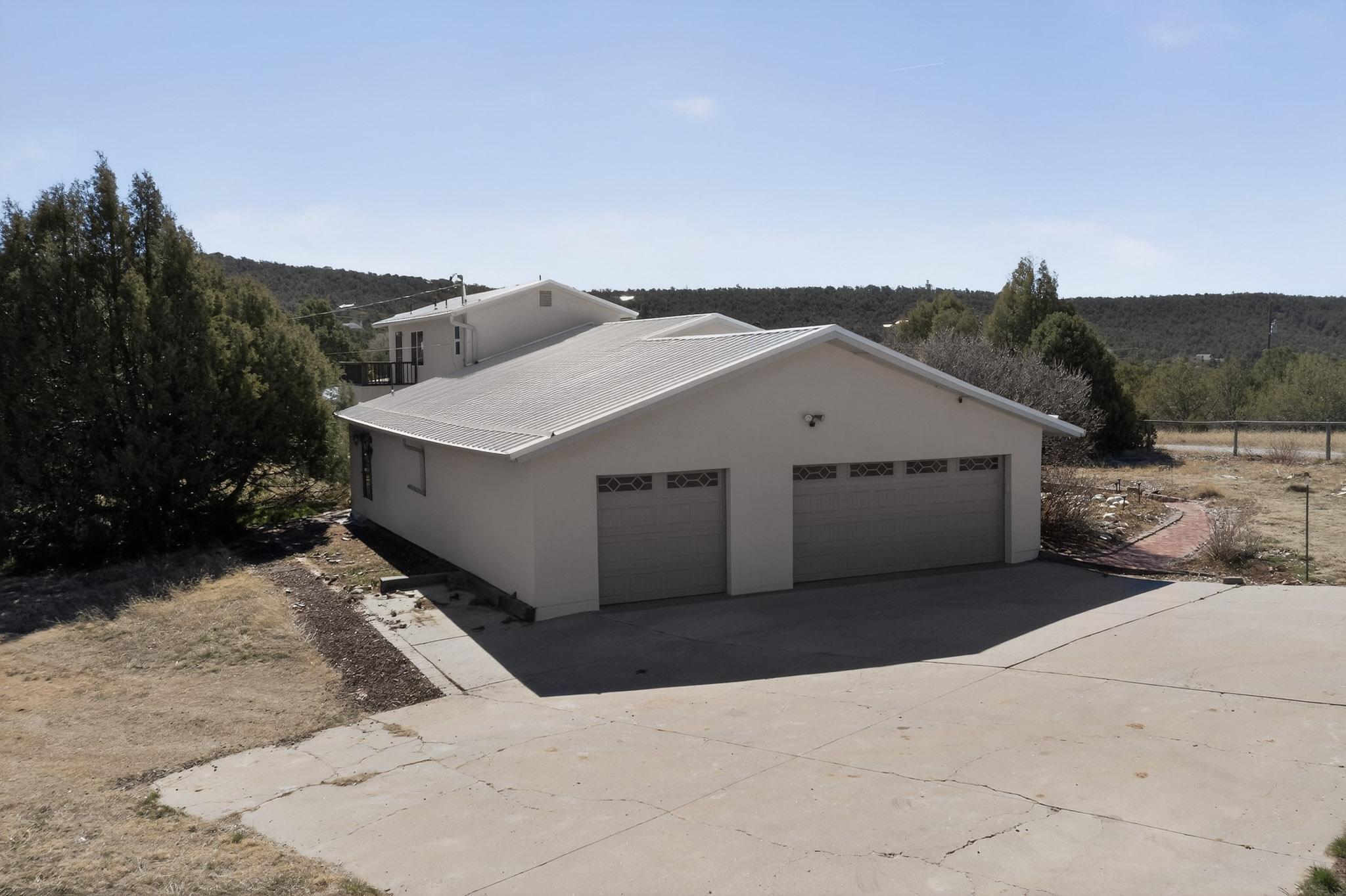 5th image of 26 Juniper Hill Loop, Cedar Crest, NM 87008 | MLS# 1108134