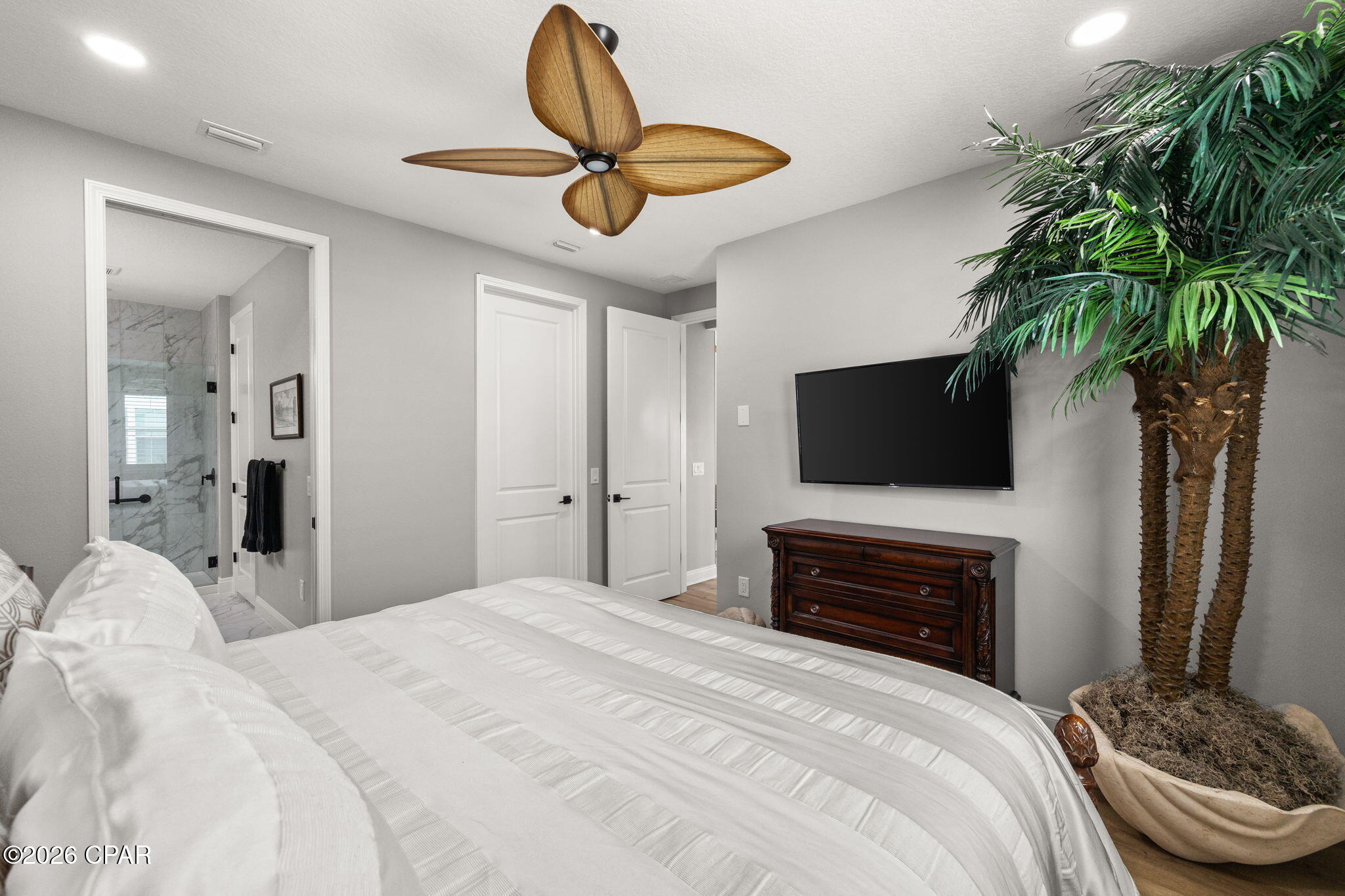 8606 Sand Dollar Drive, Panama City Beach, FL 32413 thumbnail, photo 19 of 75