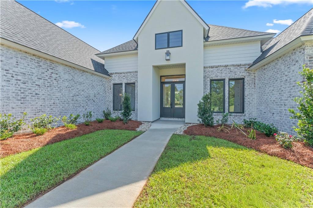Photo 2 of Single family home for sale at 1791 Hazel Dr, Mandeville, LA 70448 | MLS# 2570270 | Listing updated on 2026-09-27
