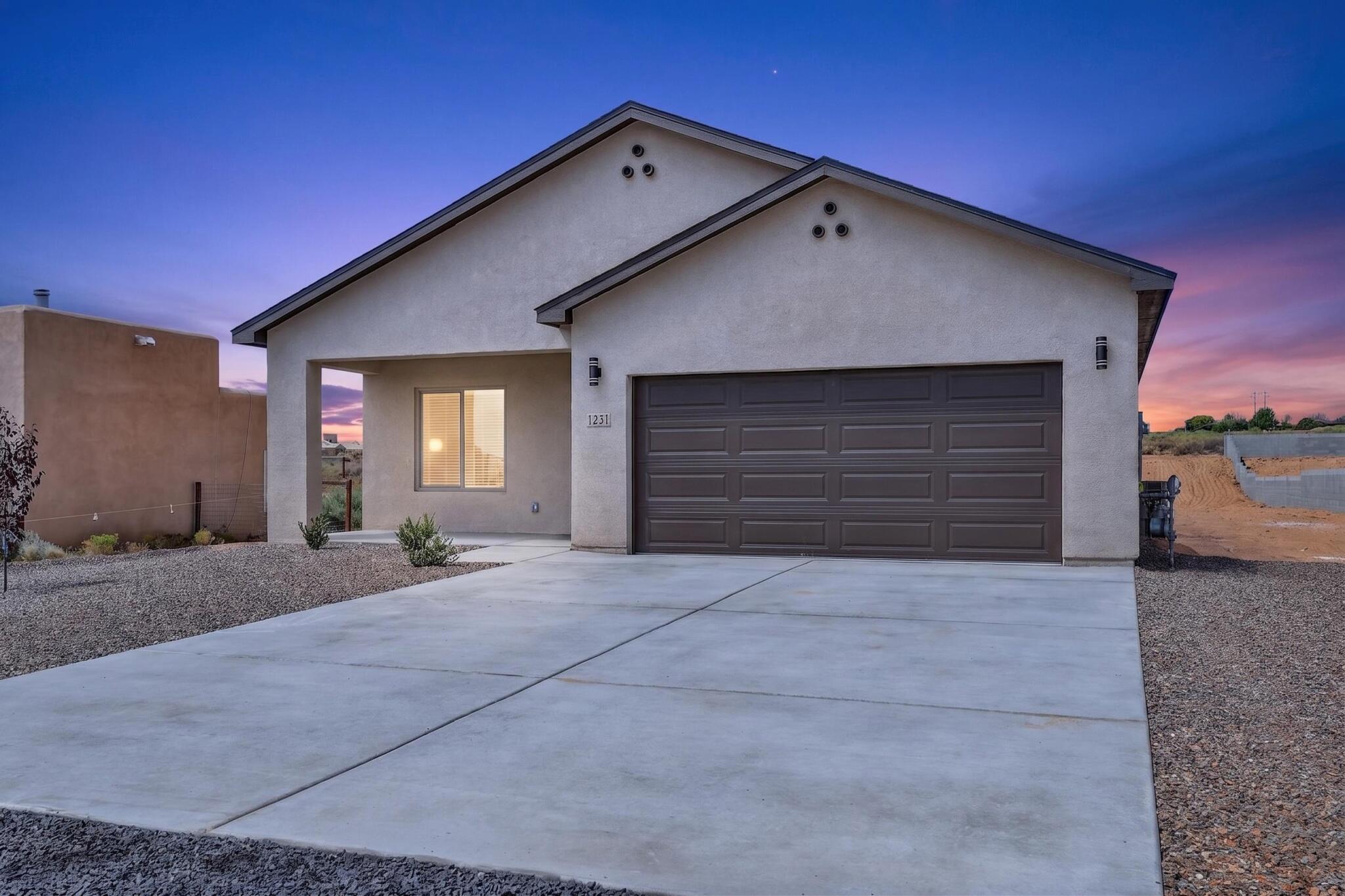 Photo 3 of Sale Pending at 1231 15th Street SE, Rio Rancho, NM 87124 | MLS# 1108208 | Listing updated on 2026-09-18