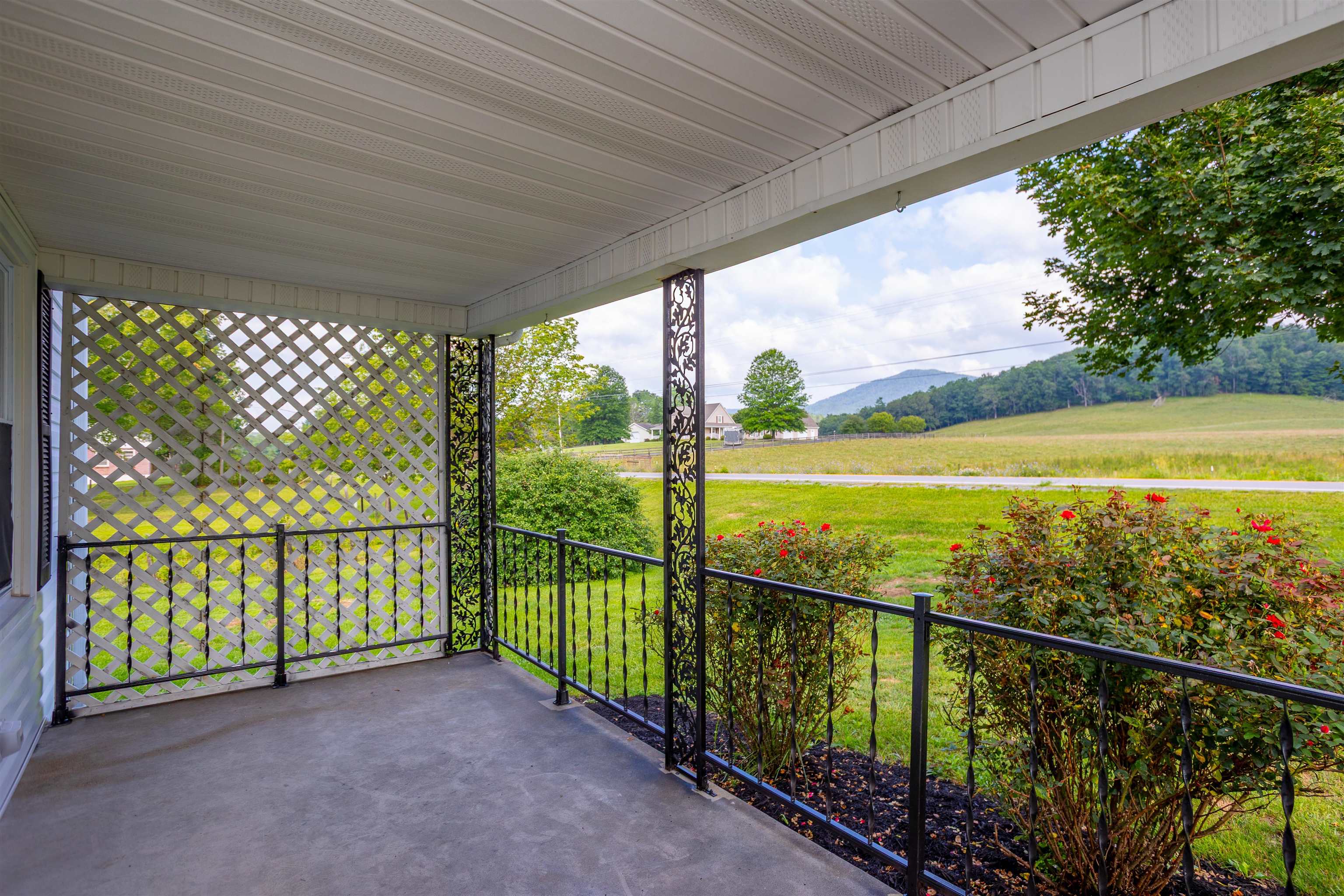 3334 Little Calf Pasture Hwy