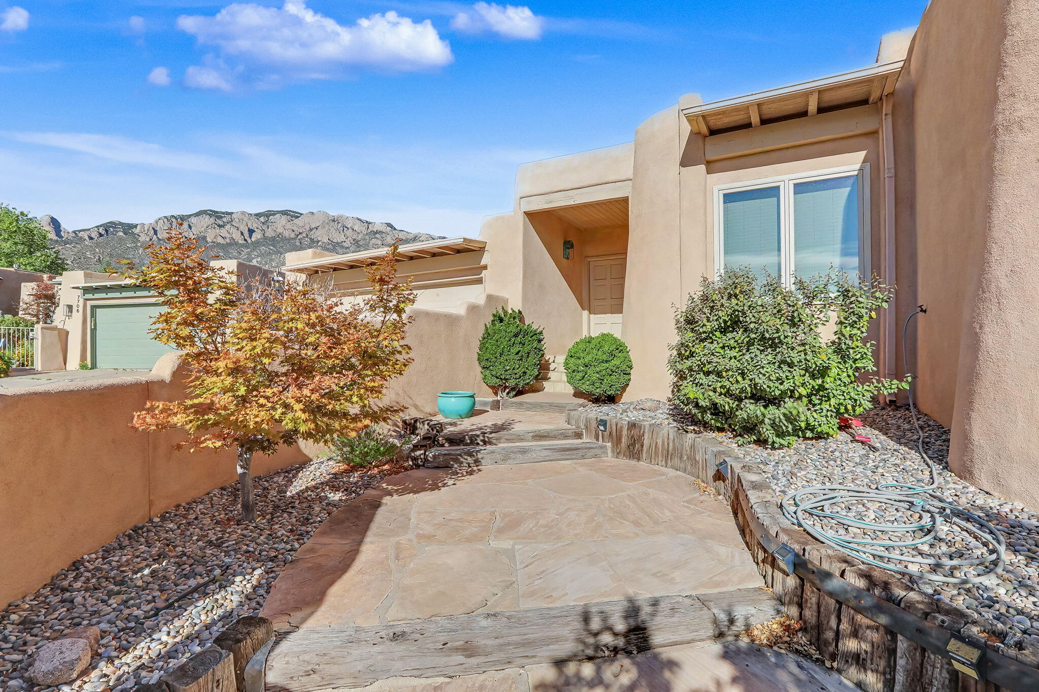 Photo 3 of Single family home for sale at 7707 Cedar Cyn Pl Ne, Albuquerque, NM 87122 | MLS# 1108279 | Listing updated on 2026-10-21