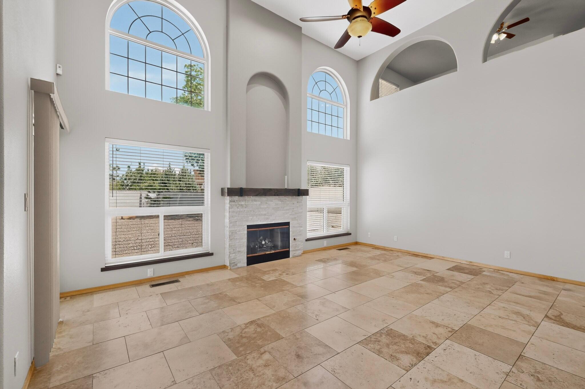 10524 Calle Sombra NW 