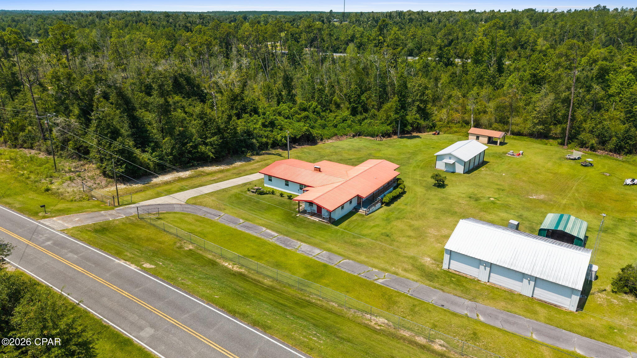 5th image of 379 Lakepoint Rd, Alford, FL 32420 | MLS# 793438