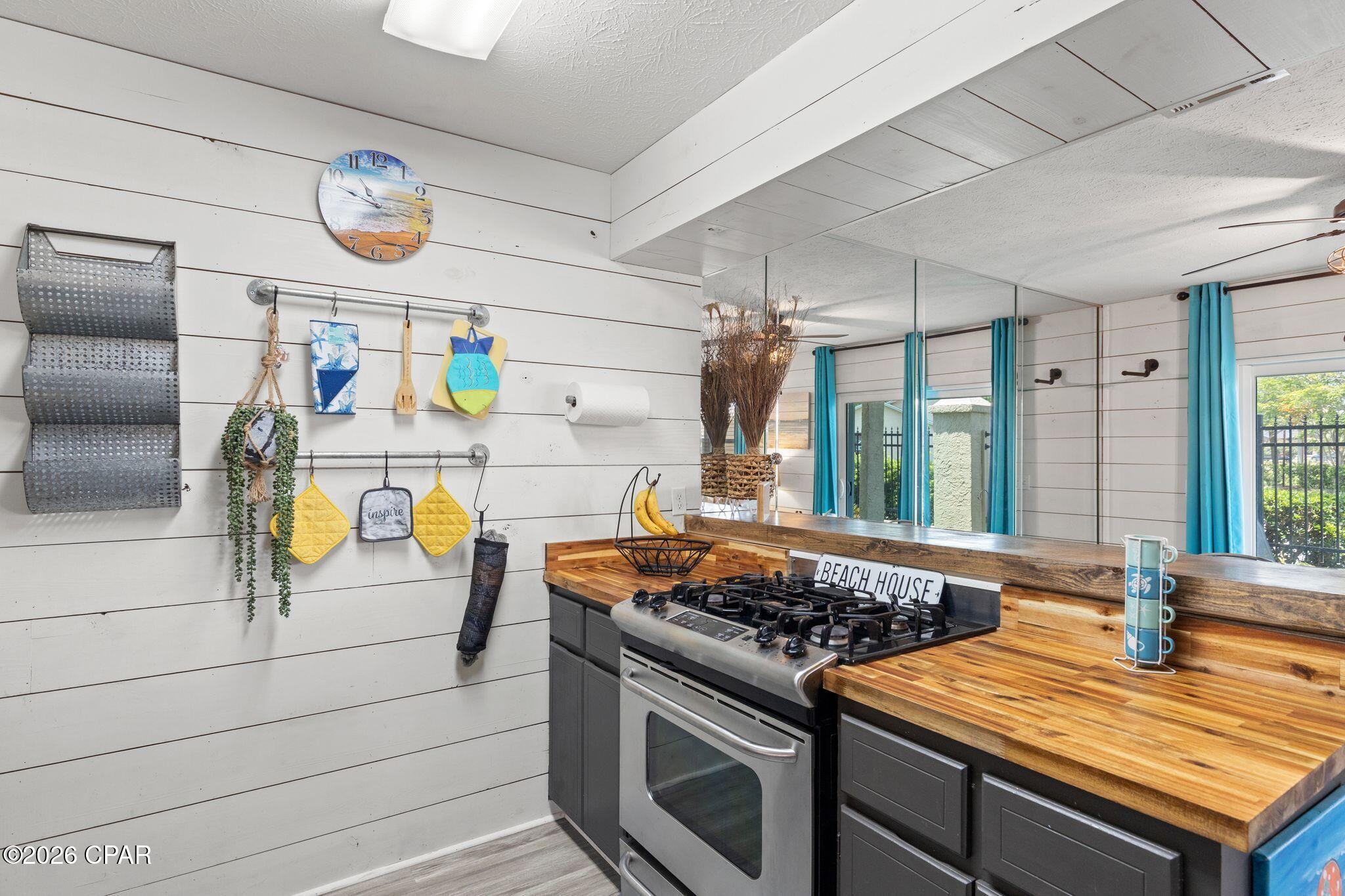 134 Damon Circle H, Panama City Beach, FL 32407 thumbnail, photo 8 of 50