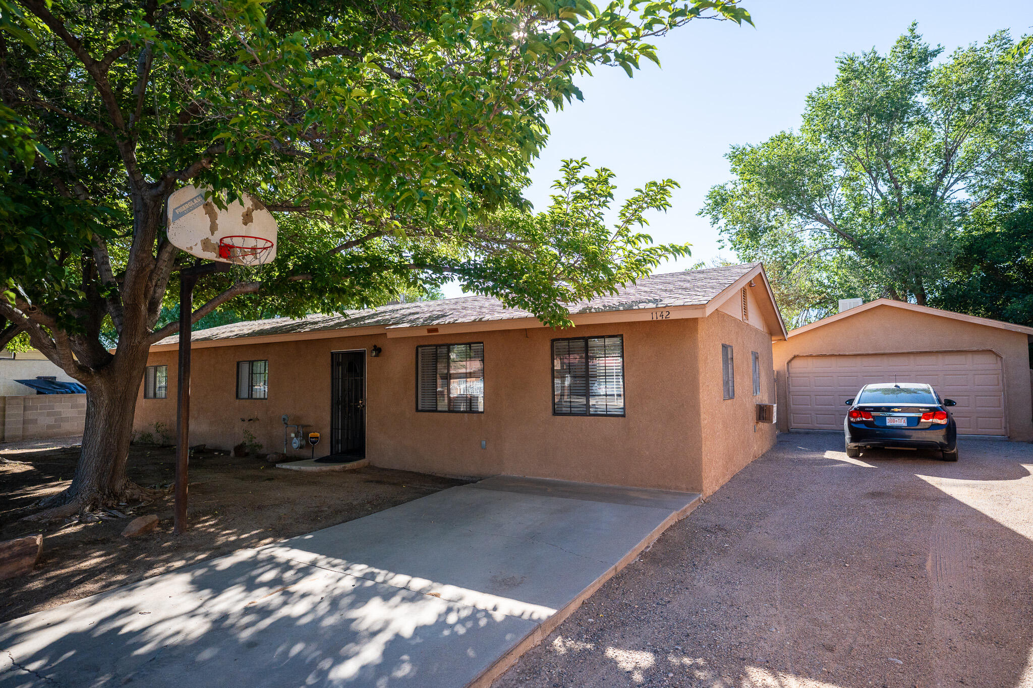 1142 Calle Palo Verde 