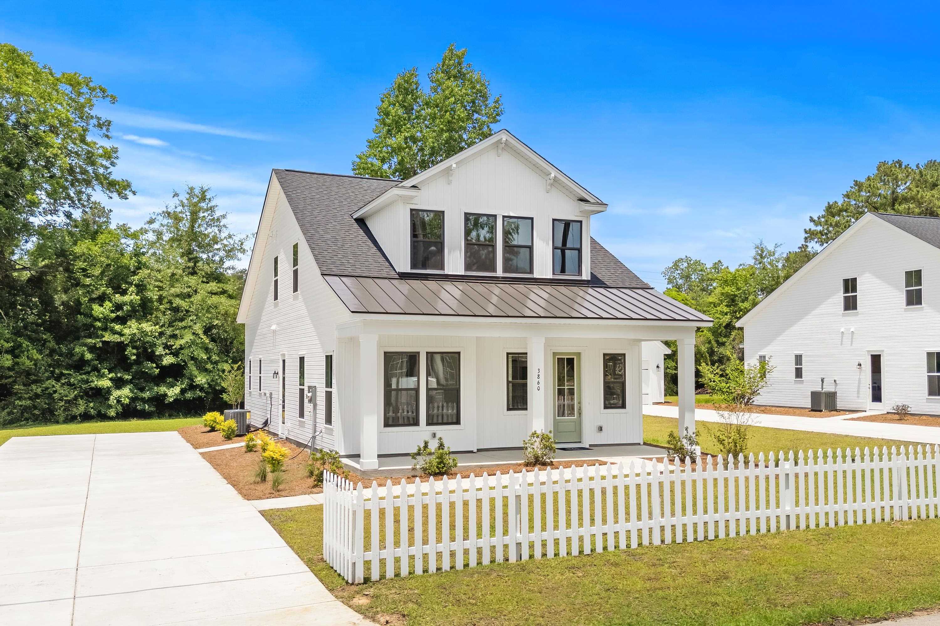 3860 Richardson St, Loris, SC 29569