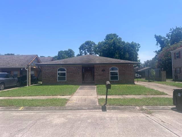 Photo 1 of Single family home for sale at 10200 Flossmoor Dr, New Orleans, LA 70127 | MLS# 2570563 | Listing updated on 2026-09-04