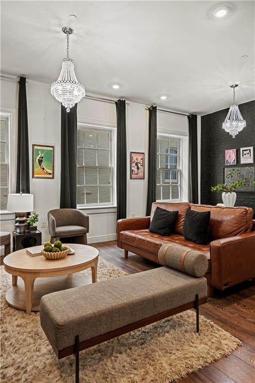 2nd image of 336 Camp St, New Orleans, LA 70130