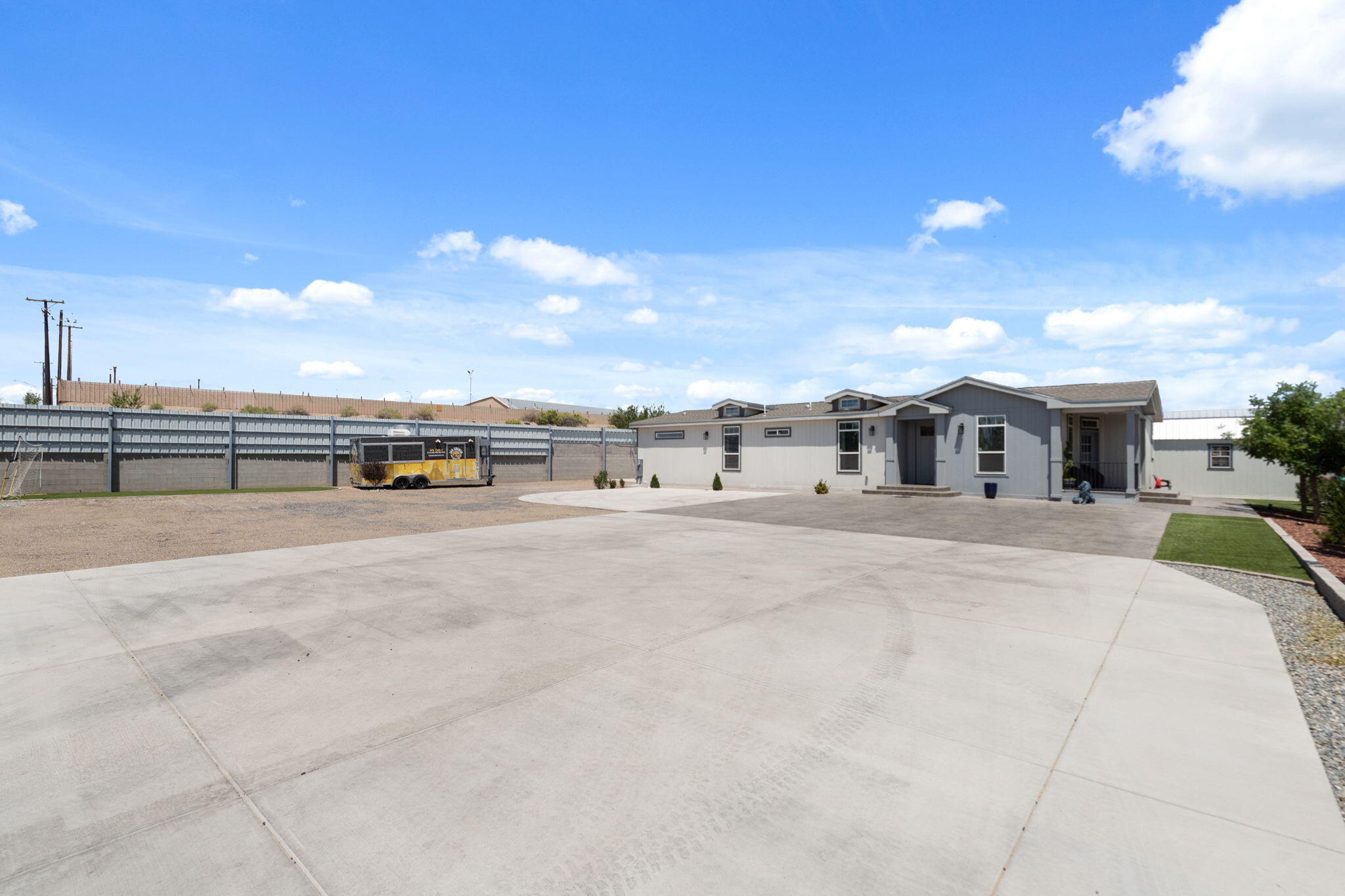 Photo 2 of Manufactured home for sale at 3447 Blake Rd Sw, Albuquerque, NM 87105 | MLS# 1108491 | Listing updated on 2026-10-21