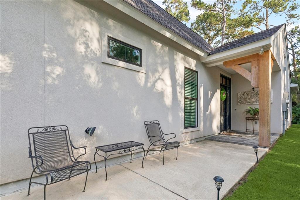 3rd image of 67526 Antioch Dr, Mandeville, LA 70471 | MLS# 2570448