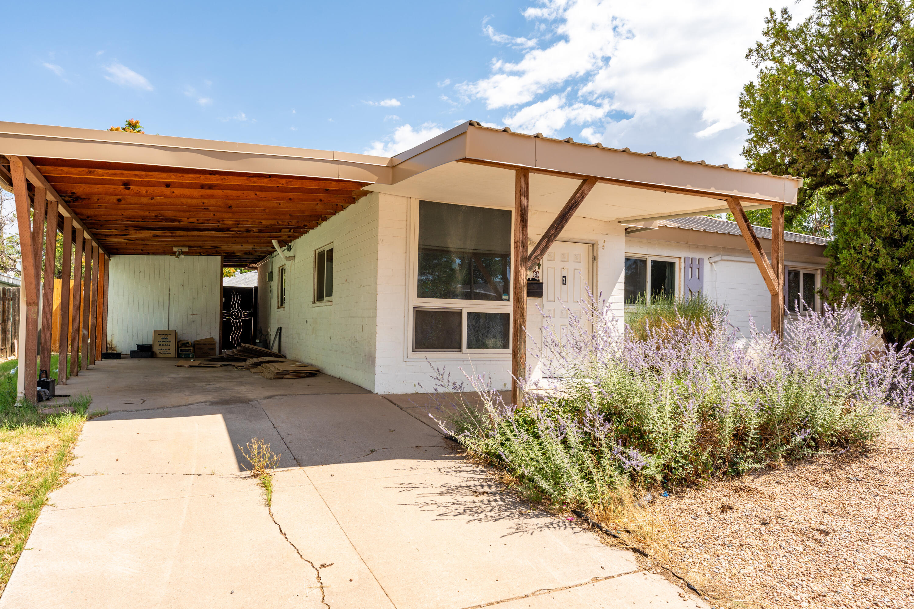 Photo 2 of Sale Pending at 8903 Cordova Ave Ne, Albuquerque, NM 87112 | MLS# 1108507 | Listing updated on 2026-10-10