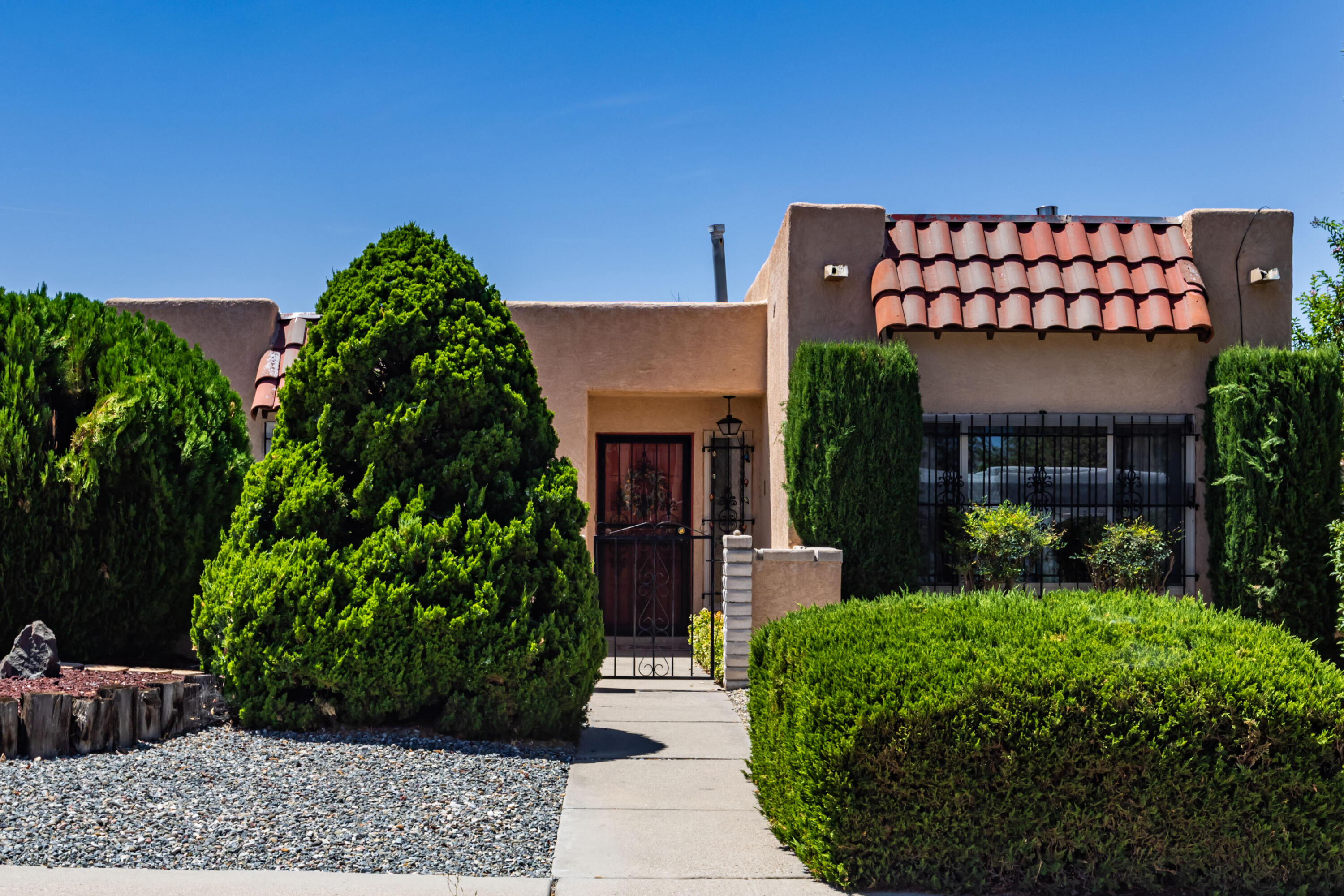 8506 Chambers Place, Albuquerque NM 87111