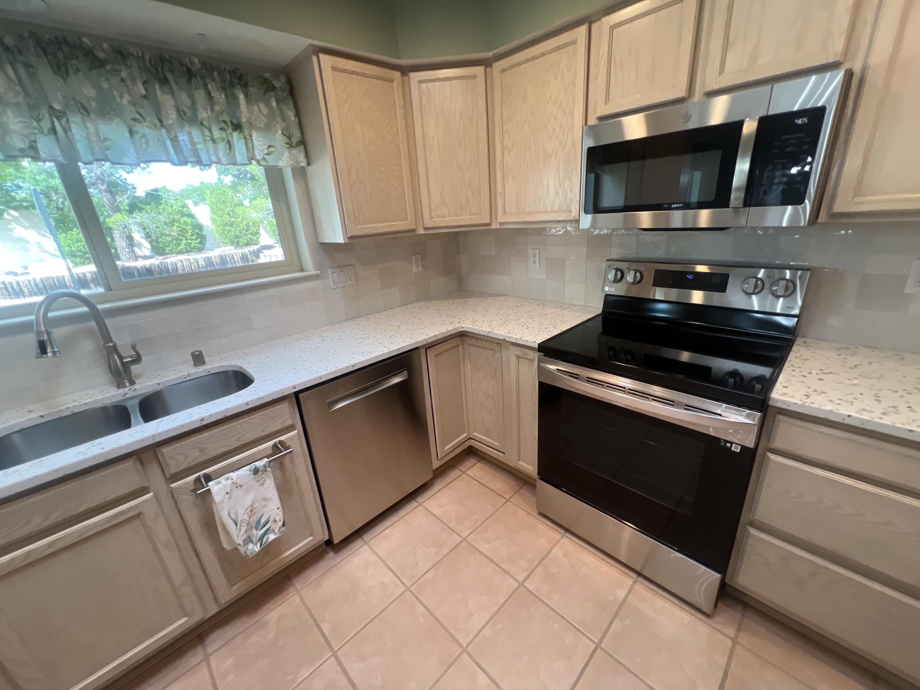 4th image of 3265 Esplanade Cir Se, Rio Rancho, NM 87124 | MLS# 1108519